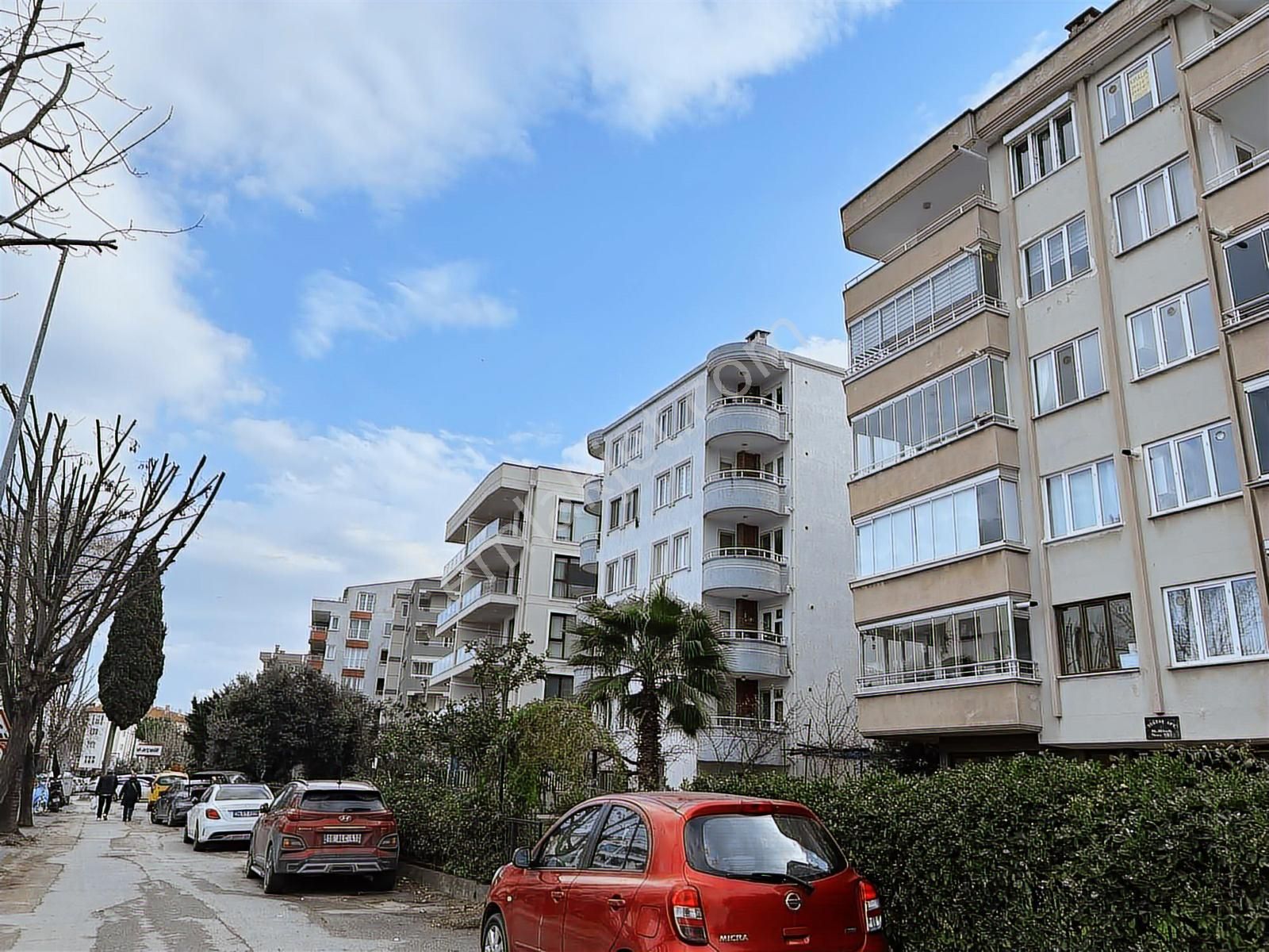 Mudanya Jandarma Karşısı Tuğtaş Sitesi Kiralık 3+1 Daire - Görsel 6