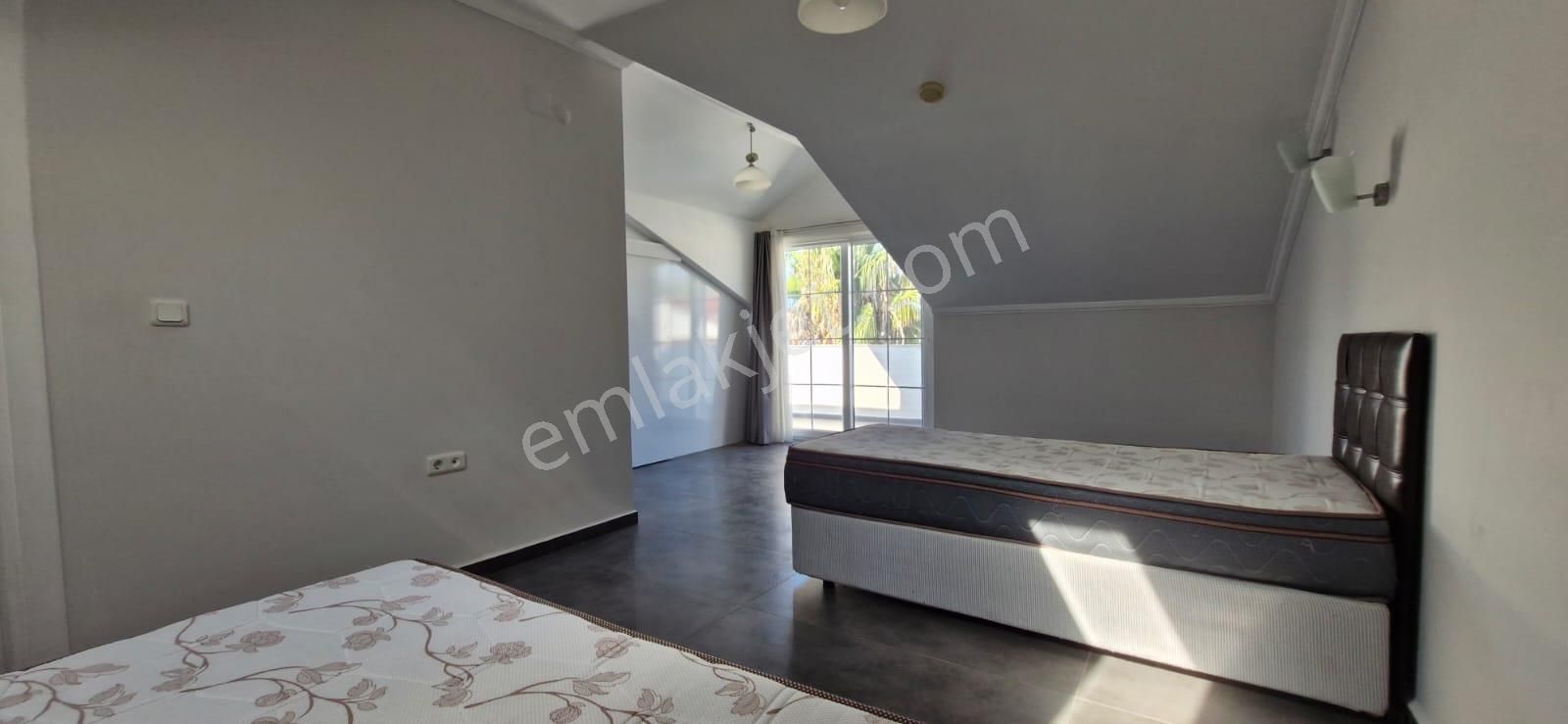 Goldhouse Dan Satılık Sahile Yakın Konumda 3+1 Çatı Dubleks Daire - Görsel 24