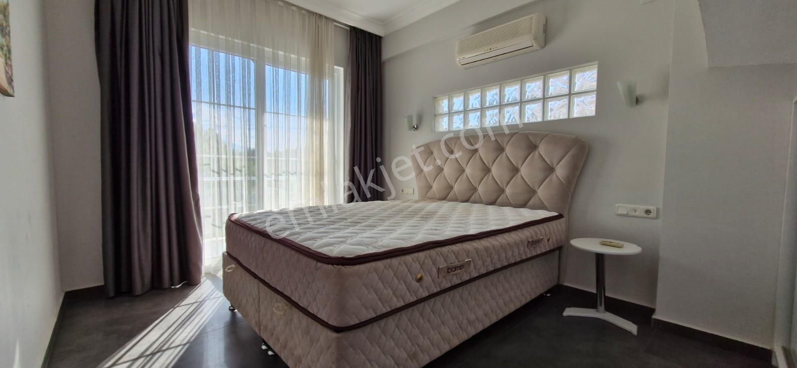 Goldhouse Dan Satılık Sahile Yakın Konumda 3+1 Çatı Dubleks Daire - Görsel 15