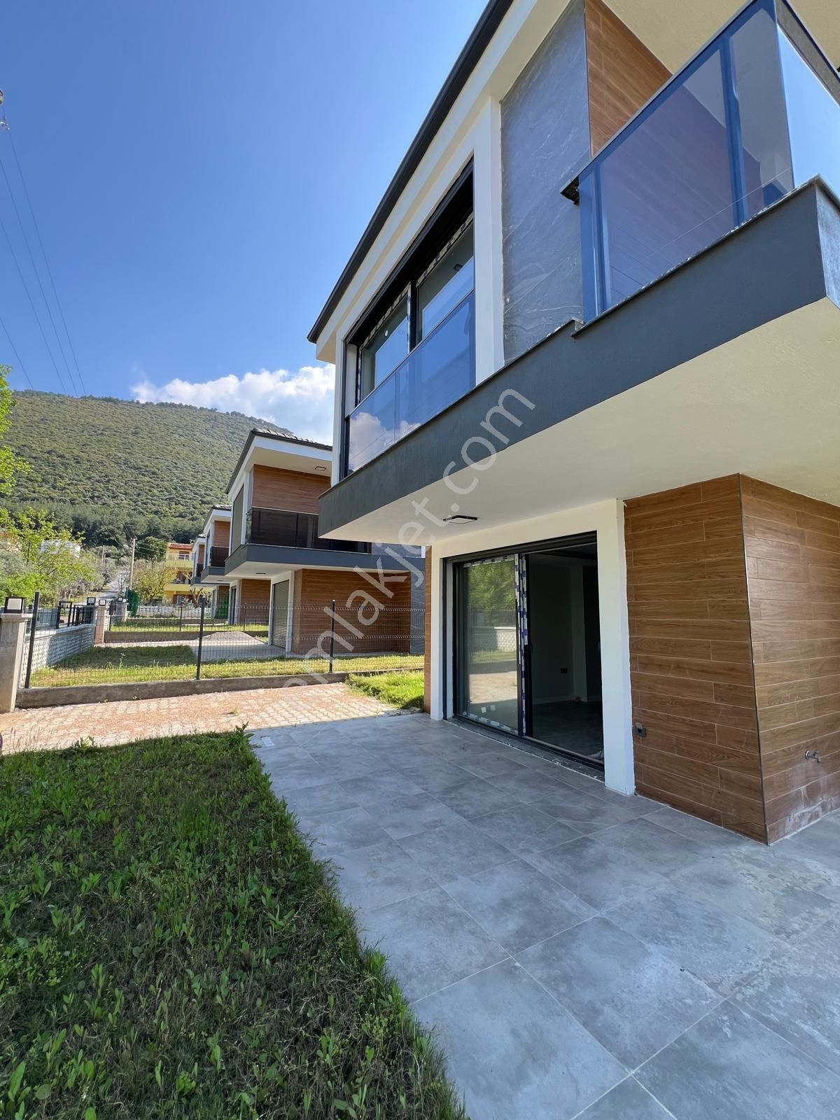 Kuşadası Güzelçamlı'da Satılık Sıfır Müstakil 3+1 Villa Yazlık - Görsel 2