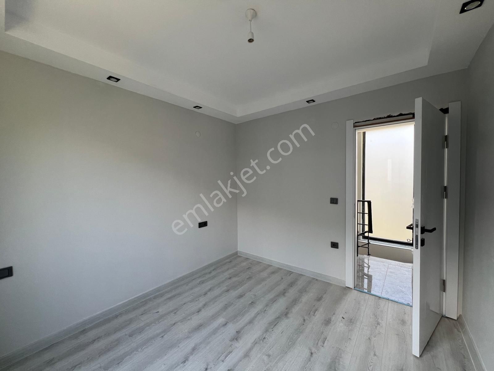 Kuşadası Güzelçamlı'da Satılık Sıfır Müstakil 3+1 Villa Yazlık - Görsel 18