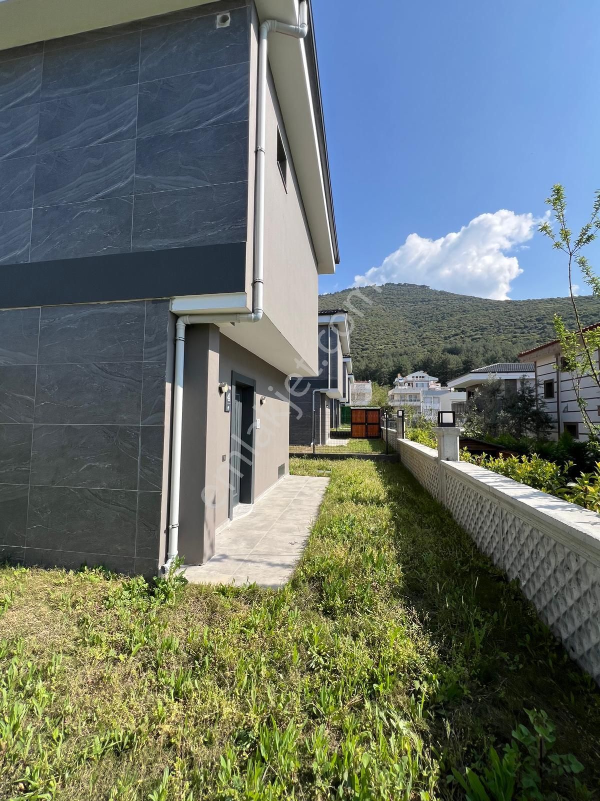 Kuşadası Güzelçamlı'da Satılık Sıfır Müstakil 3+1 Villa Yazlık - Görsel 13