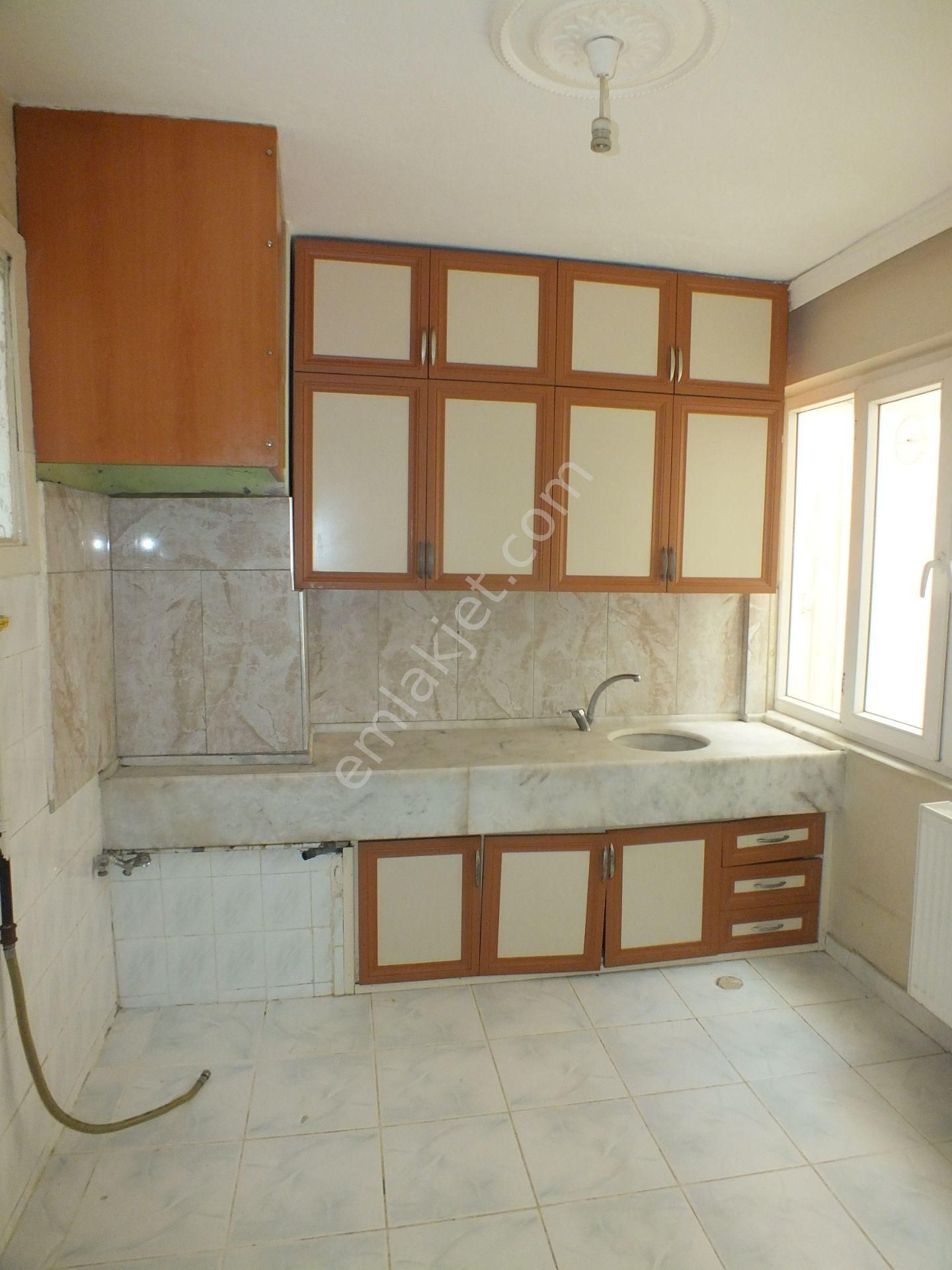 586 Turan Mahallesinde Satılık Doğalgazlı 3+1 Daire 5.kat - Görsel 2