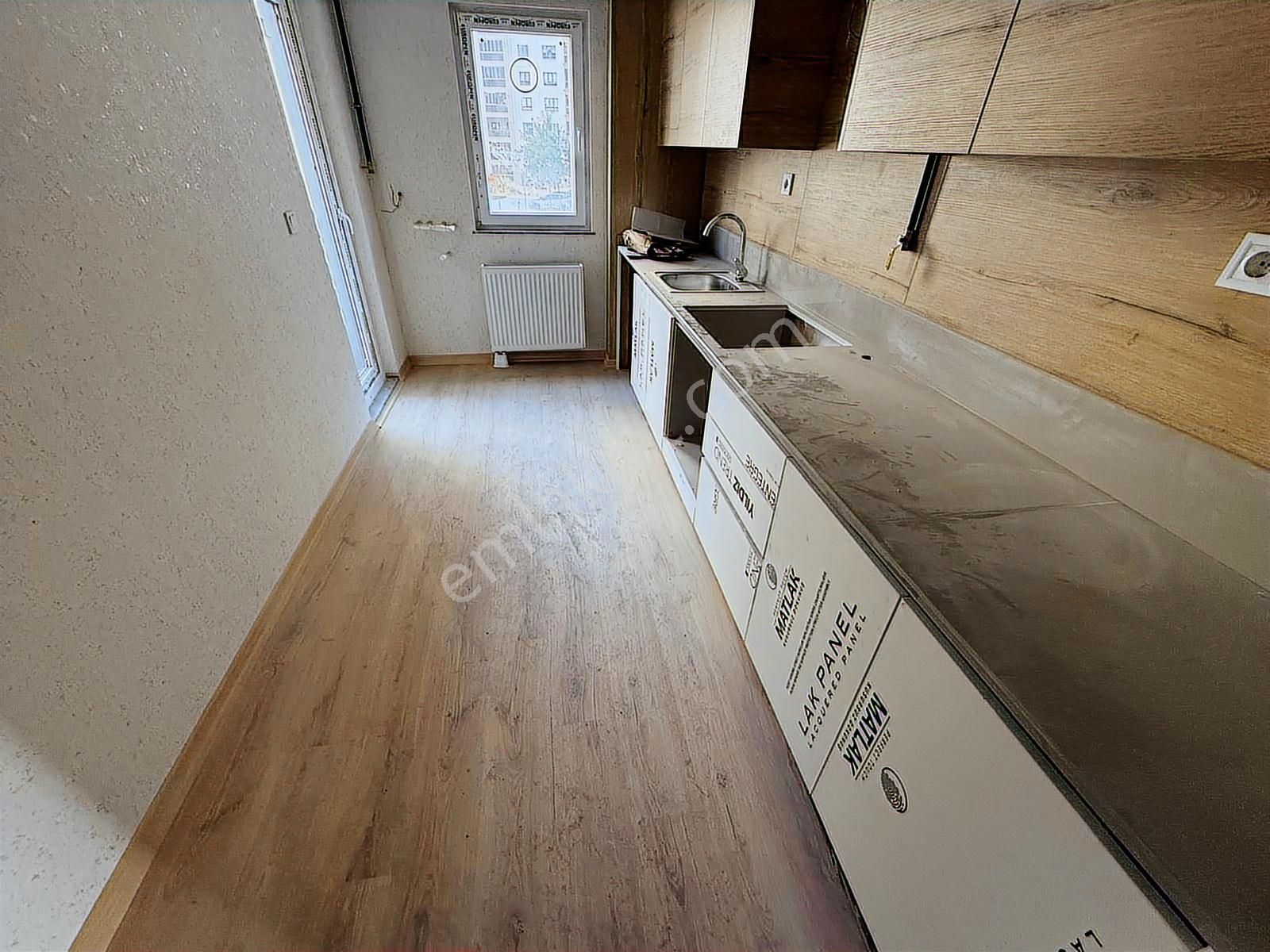 Bakyapı Prestij Yeni Hayat Kiralık 3+1 Güney Cephe Köşe Daire - Görsel 3