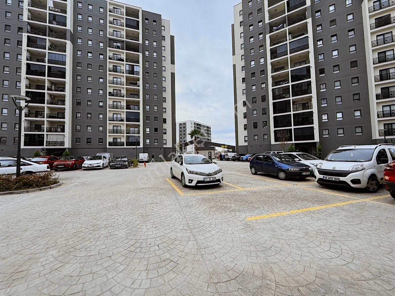 Bakyapı Prestij Panorada Eşyalı Göl Manzaralı Kiralık Daire
