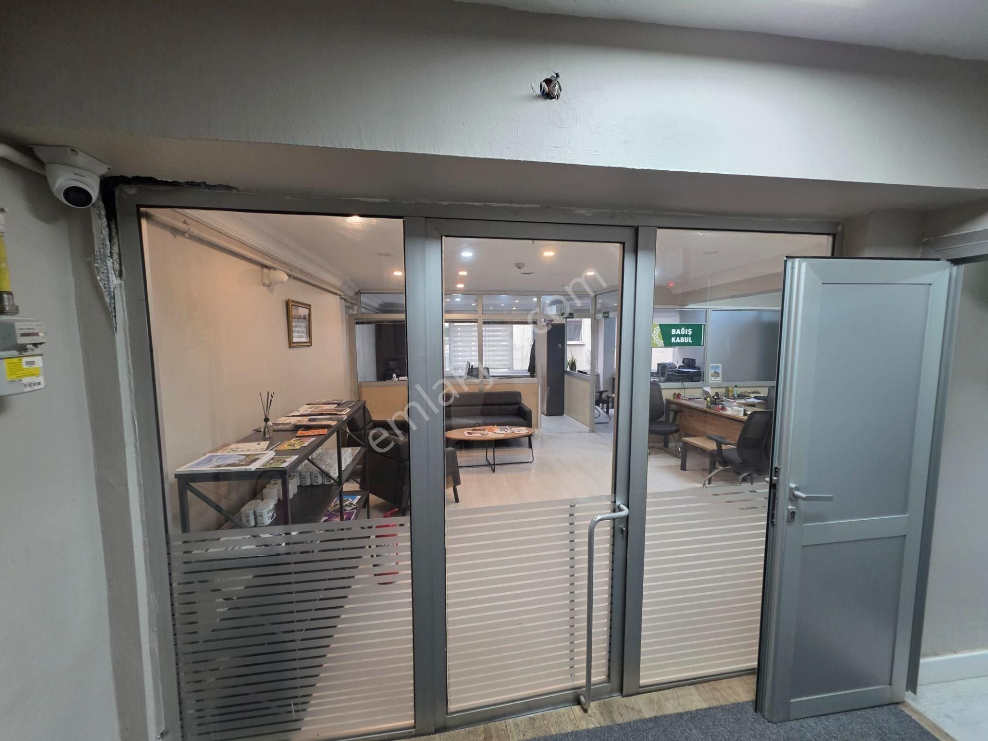 Altın Emlak'tan Çarşı Merkezde 550 M2 Ofis Katı - Görsel 4