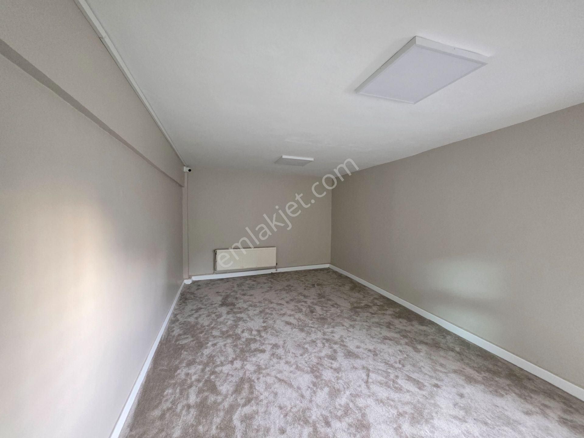 Altın Emlak'tan Çarşı Merkezde 550 M2 Ofis Katı - Görsel 18