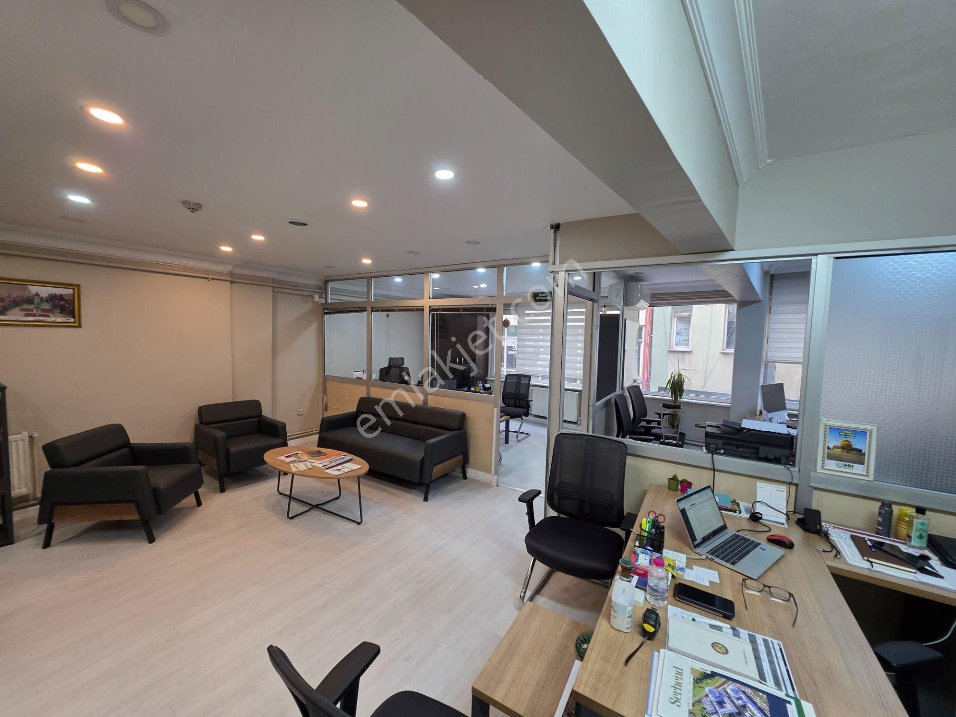 Altın Emlak'tan Çarşı Merkezde 550 M2 Ofis Katı - Görsel 6