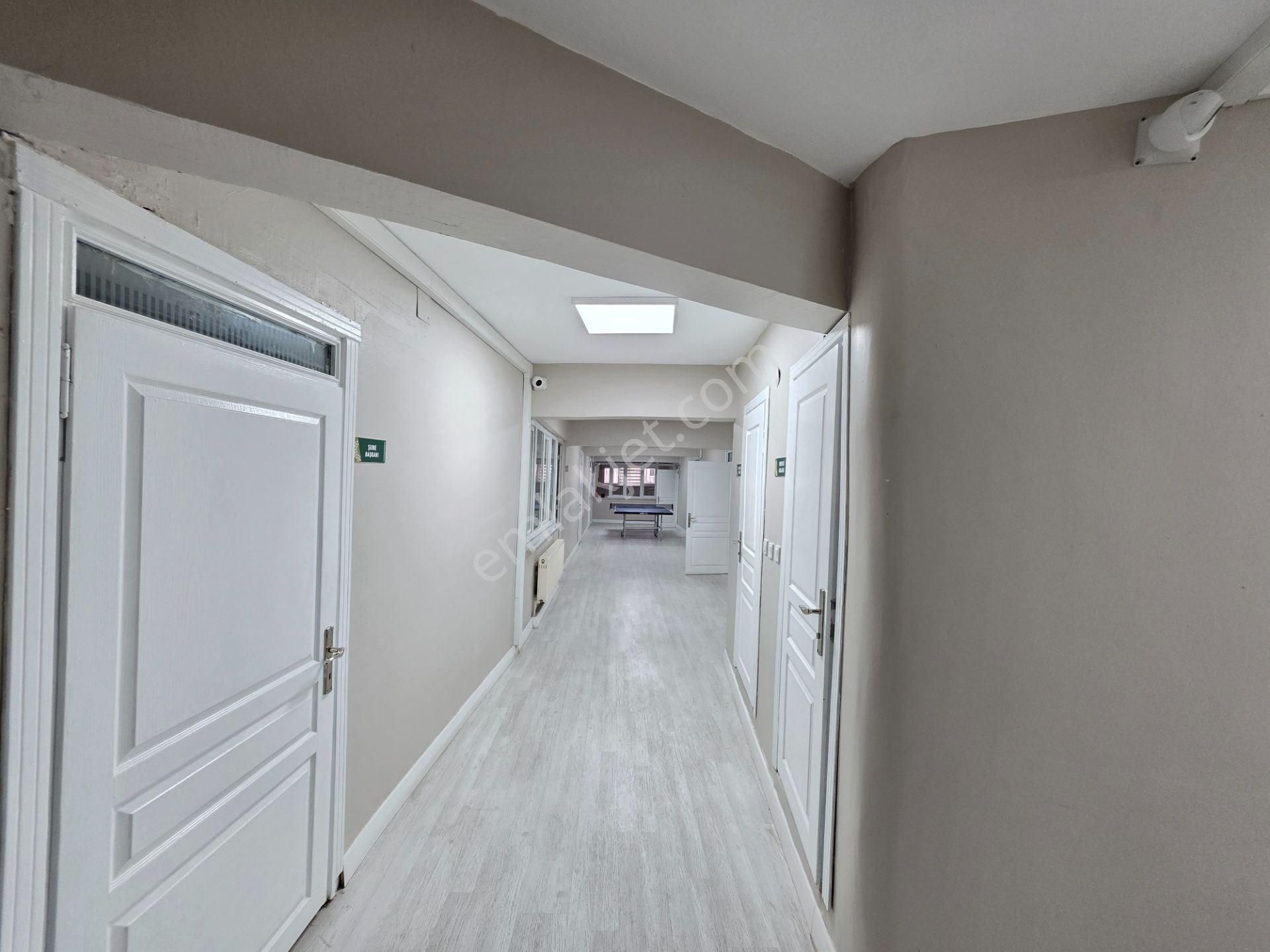 Altın Emlak'tan Çarşı Merkezde 550 M2 Ofis Katı - Görsel 10