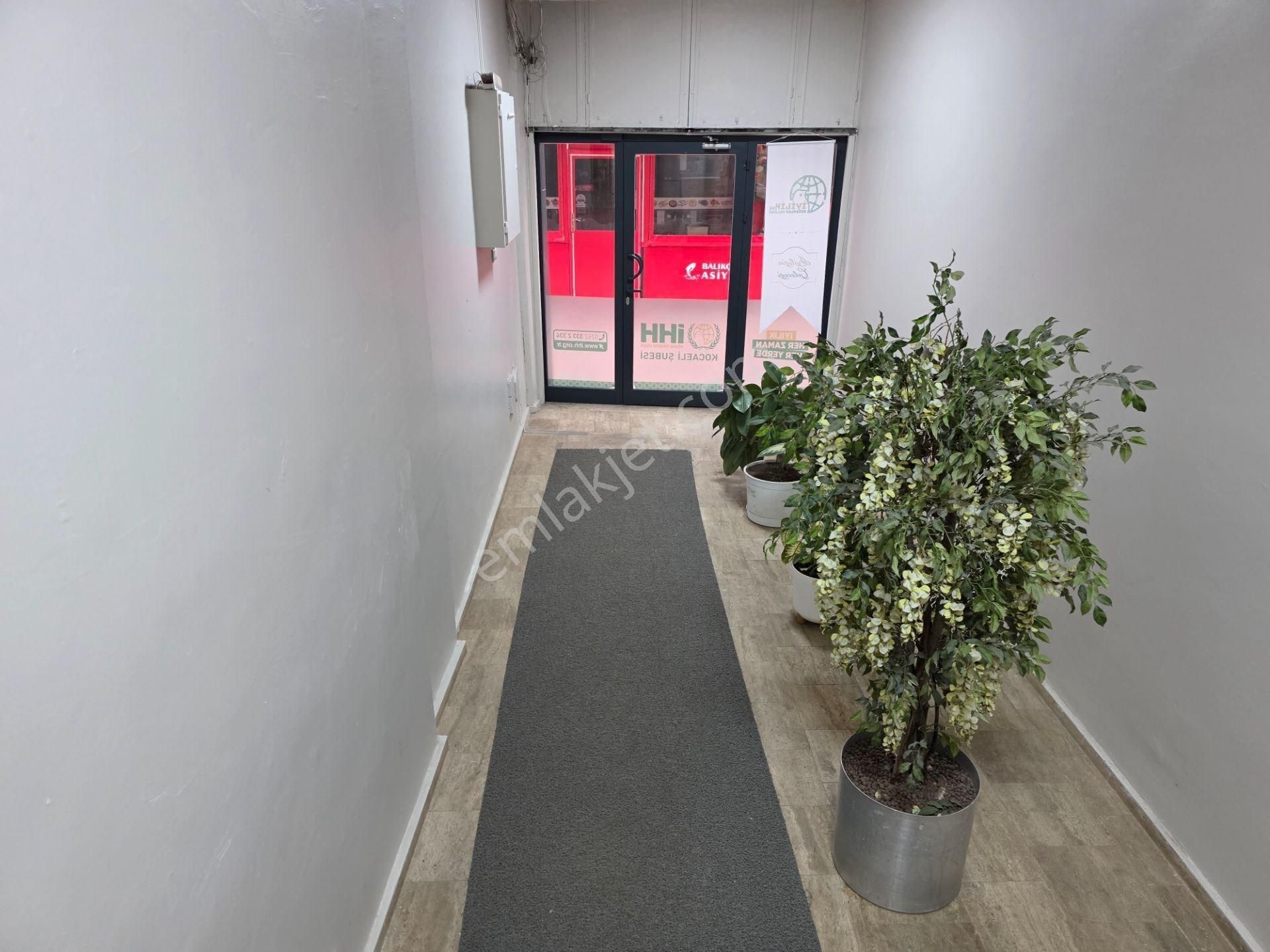 Altın Emlak'tan Çarşı Merkezde 550 M2 Ofis Katı - Görsel 2