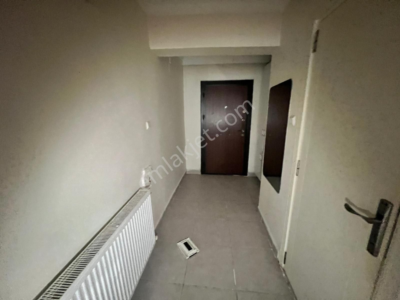 Seba'da Kemalpaşa Mh4+1 160m2 Kiralık 3.katlı Müstakilbahçeli Ev - Görsel 11