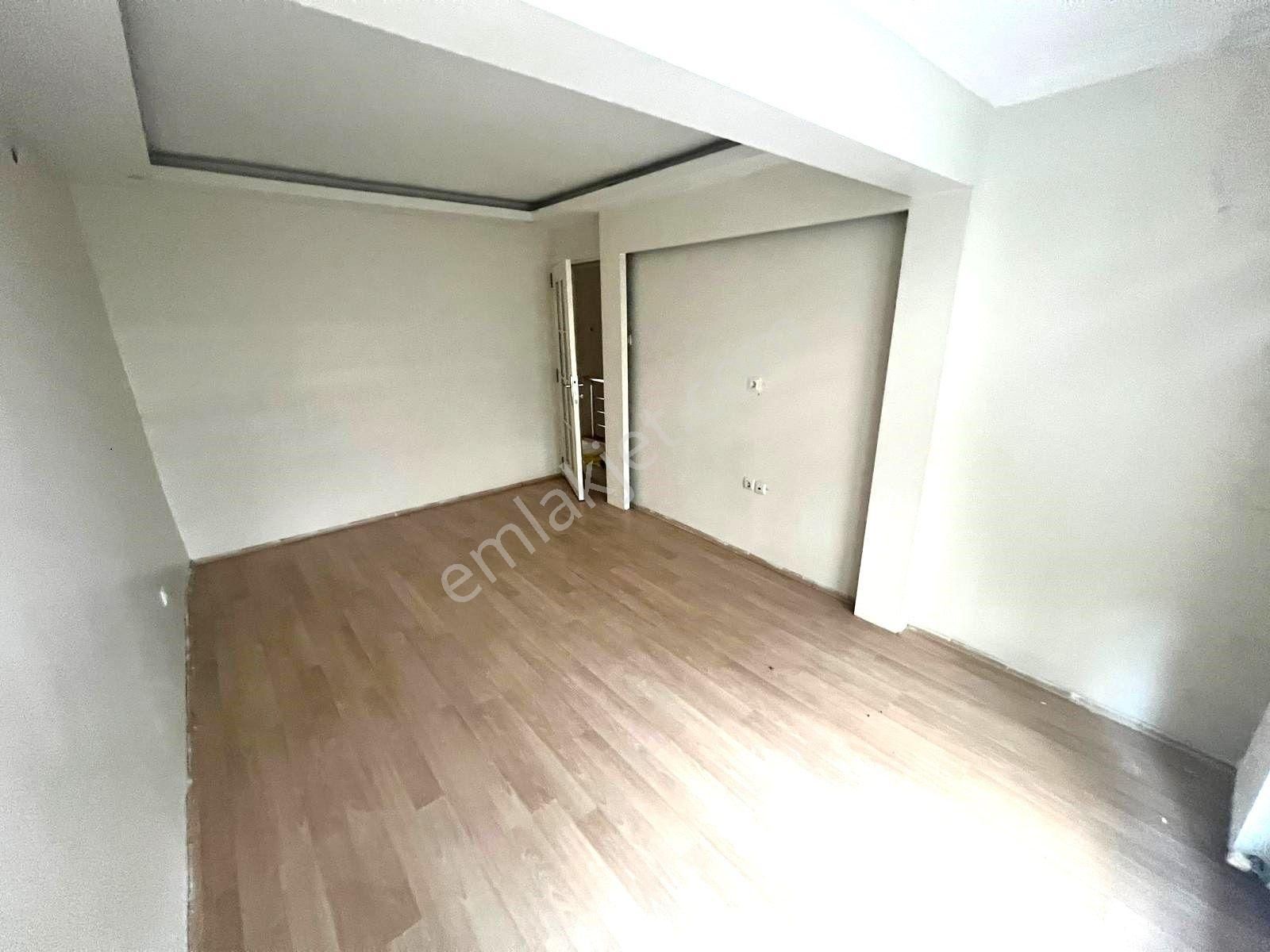 Seba'da Kemalpaşa Mh4+1 160m2 Kiralık 3.katlı Müstakilbahçeli Ev - Görsel 16