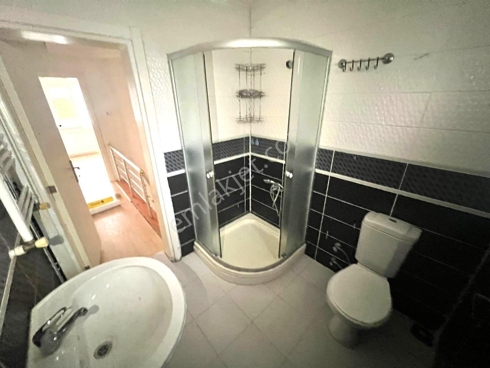 Seba'da Kemalpaşa Mh4+1 160m2 Kiralık 3.katlı Müstakilbahçeli Ev - Görsel 25