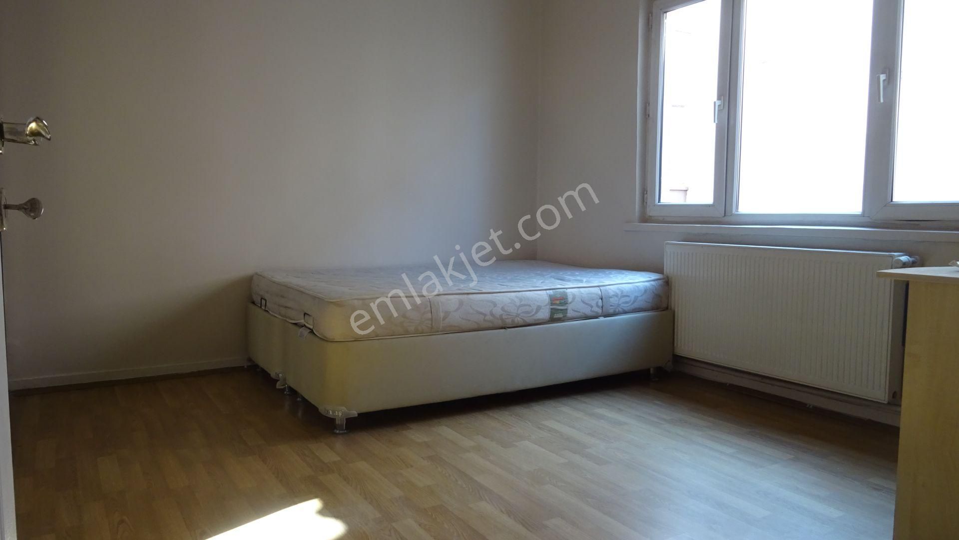 Çankaya , Cebeci,y.acun Sk.ta ,eşyalı ,katta ,kombili ,ön ,güney Batı ,3+1 - Görsel 6