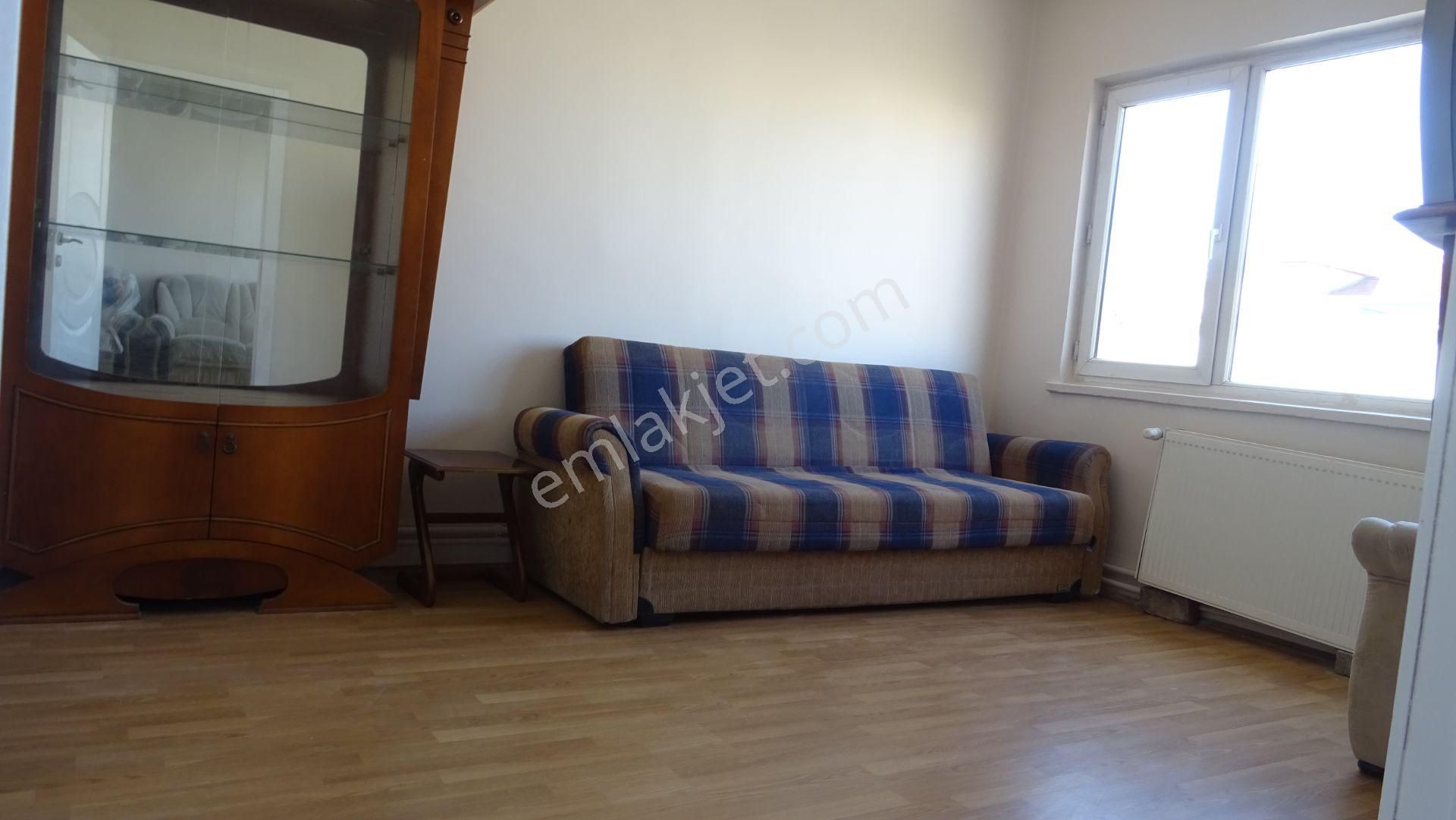 Çankaya , Cebeci,y.acun Sk.ta ,eşyalı ,katta ,kombili ,ön ,güney Batı ,3+1 - Görsel 7