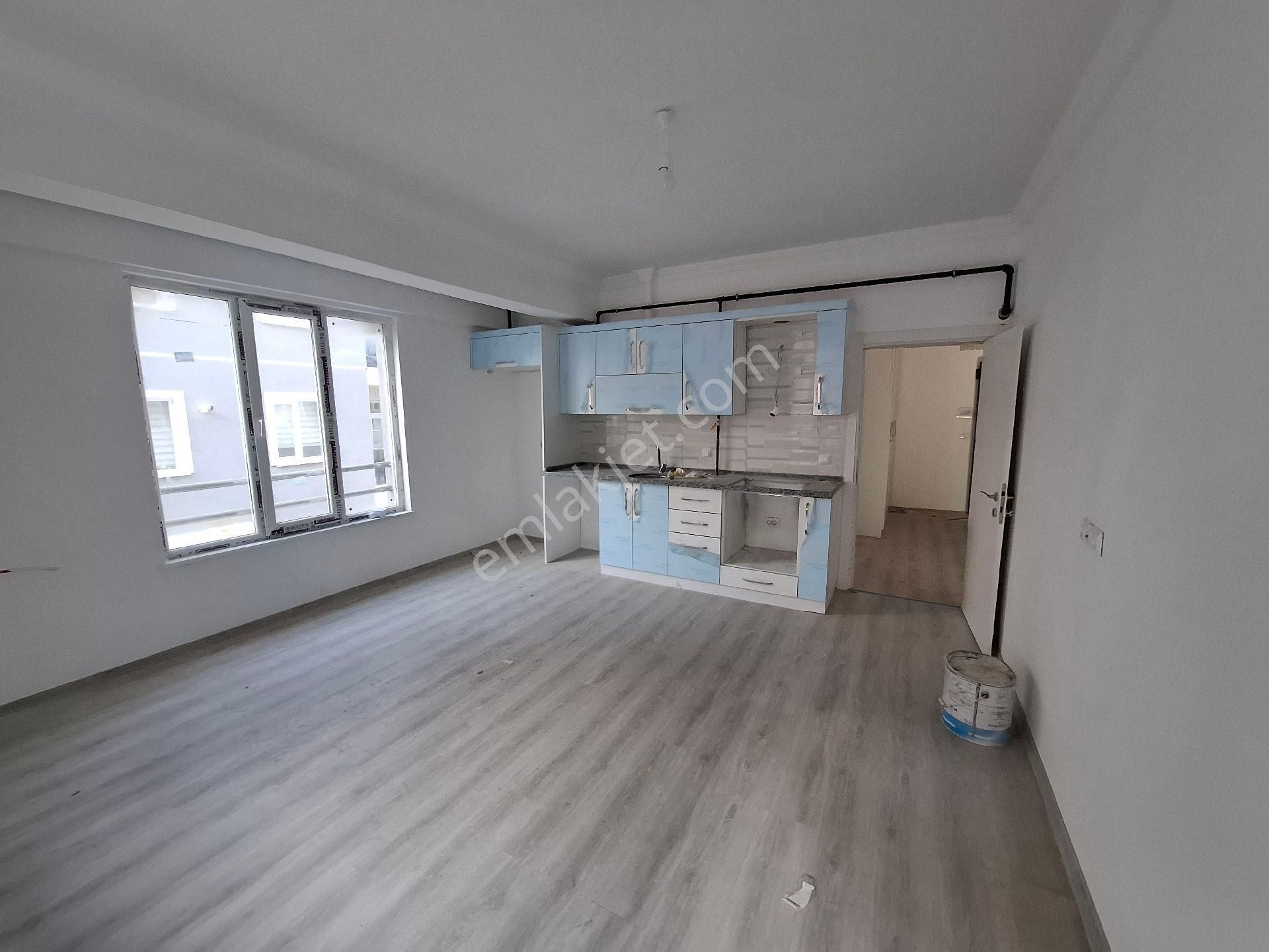 Çarşı Merkezde Satılık 2+1 Amerikan Mutfaklı Sıfır Daire - Görsel 5