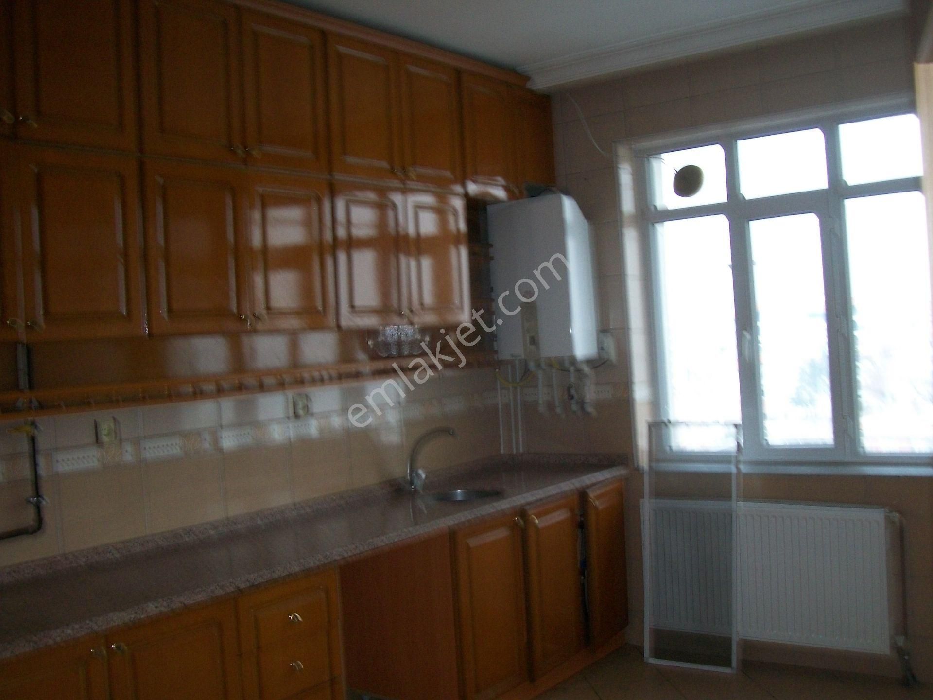 Dairemiz 3+1 Mimar Sinan Mah.çerkez Mez.karşısındadır - Görsel 11