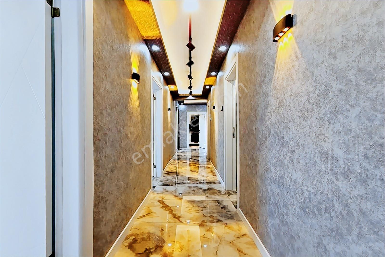 Şenlikköy Bloklarında Asansörlü 3+1 Full Lüks Yapılı Daire - Görsel 32