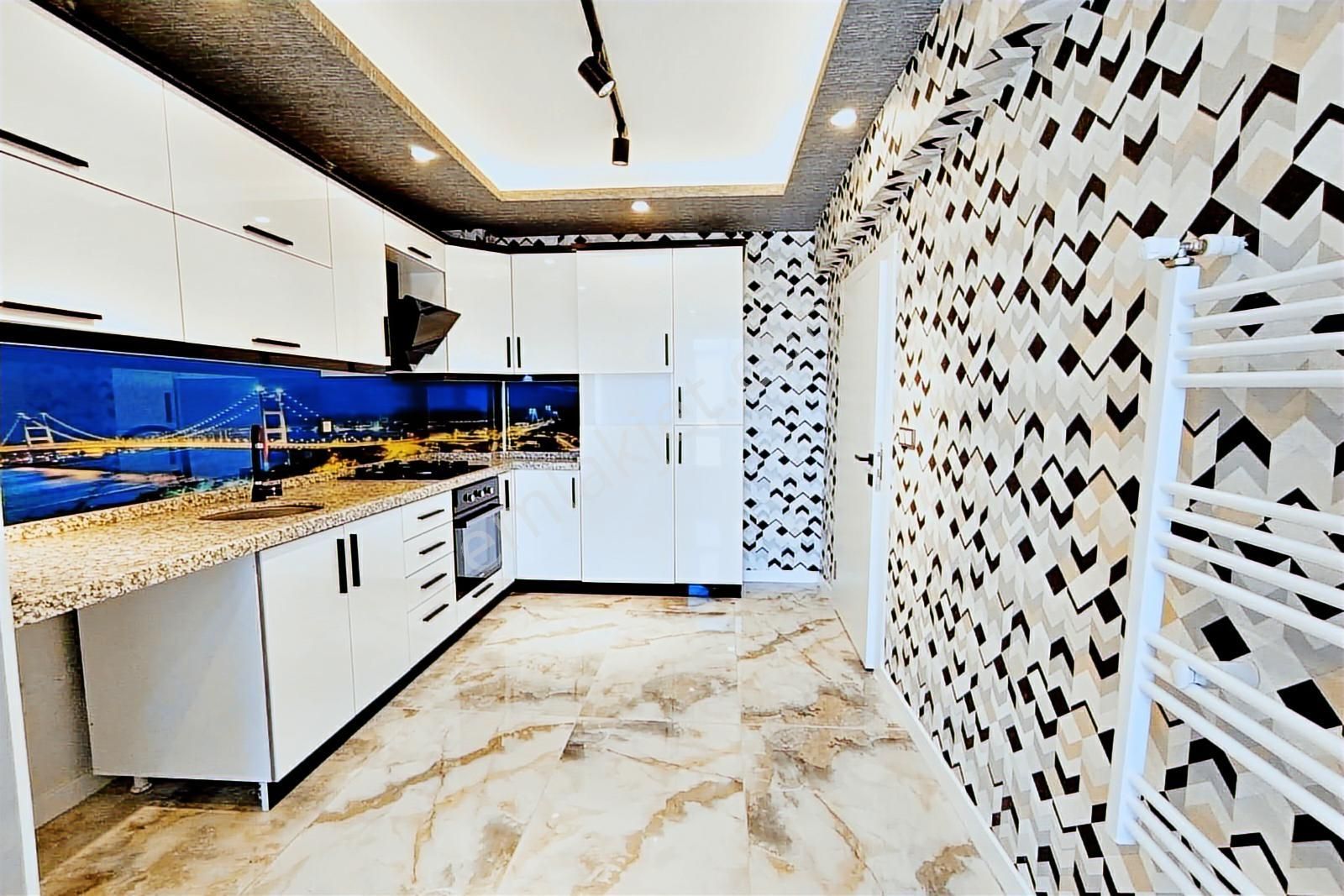 Şenlikköy Bloklarında Asansörlü 3+1 Full Lüks Yapılı Daire - Görsel 17