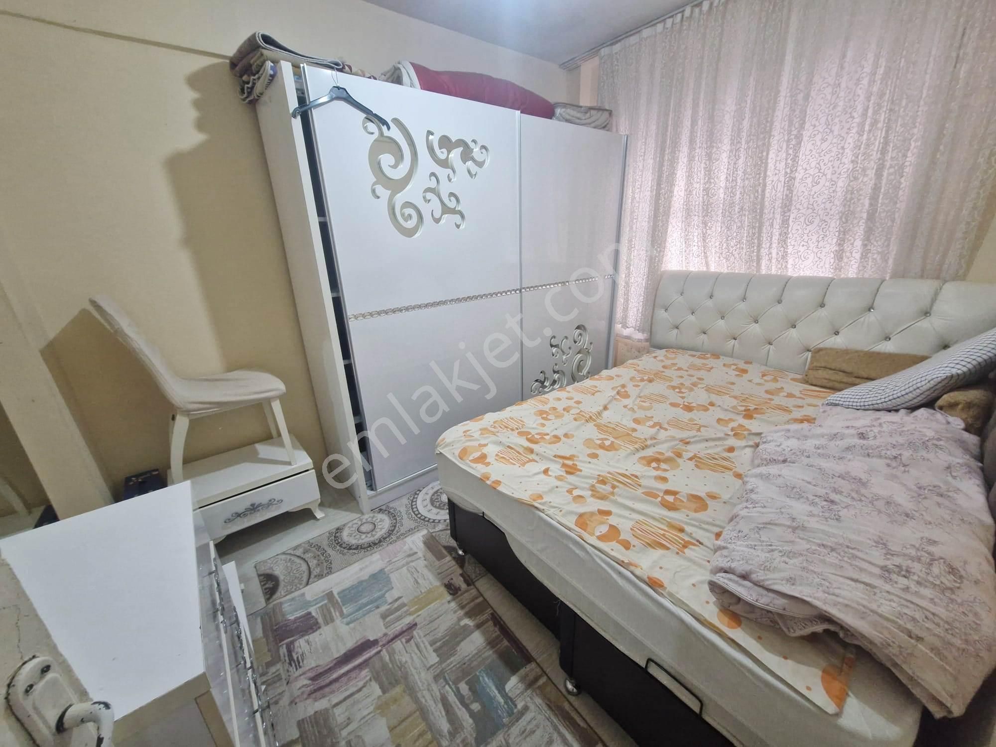 Fatih Emlak Tan 1 Kat 2+1 Eşyalı Daire Mevlana Cami Yakını - Görsel 7