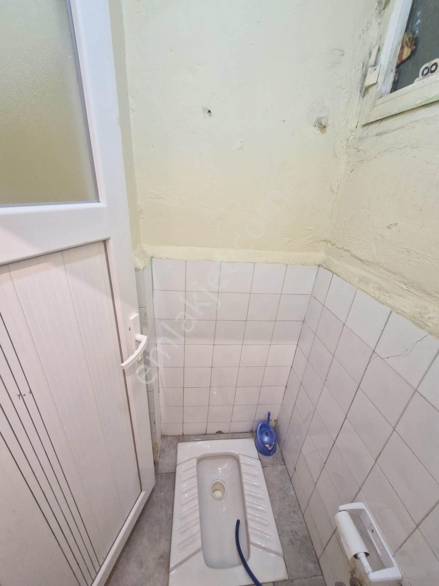 Fatih Emlak Tan 1 Kat 2+1 Eşyalı Daire Mevlana Cami Yakını - Görsel 16