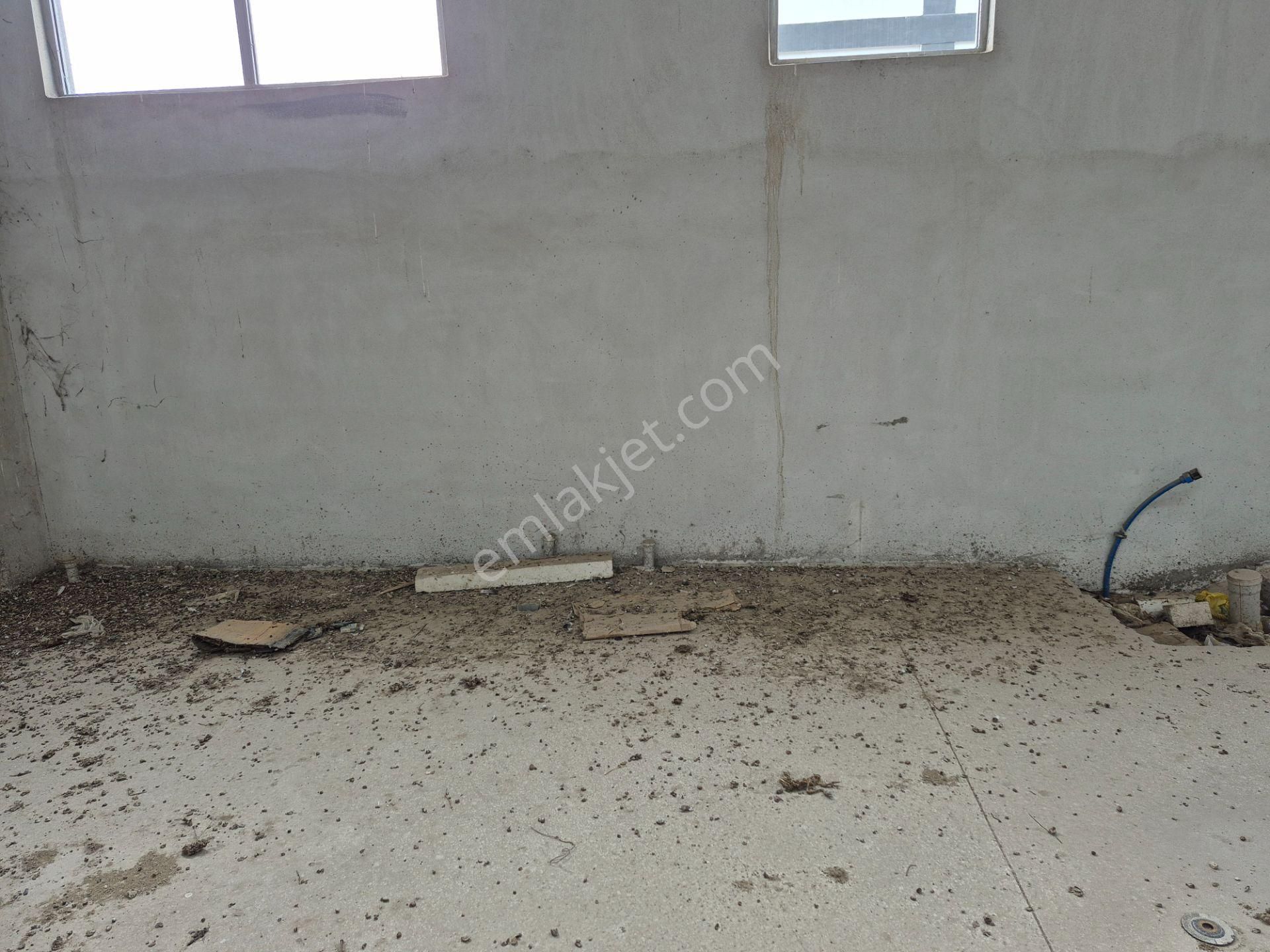 Kazan Hab 'ta 2500 M2 Satılık " Kök Tapu " Fabrika - Görsel 15