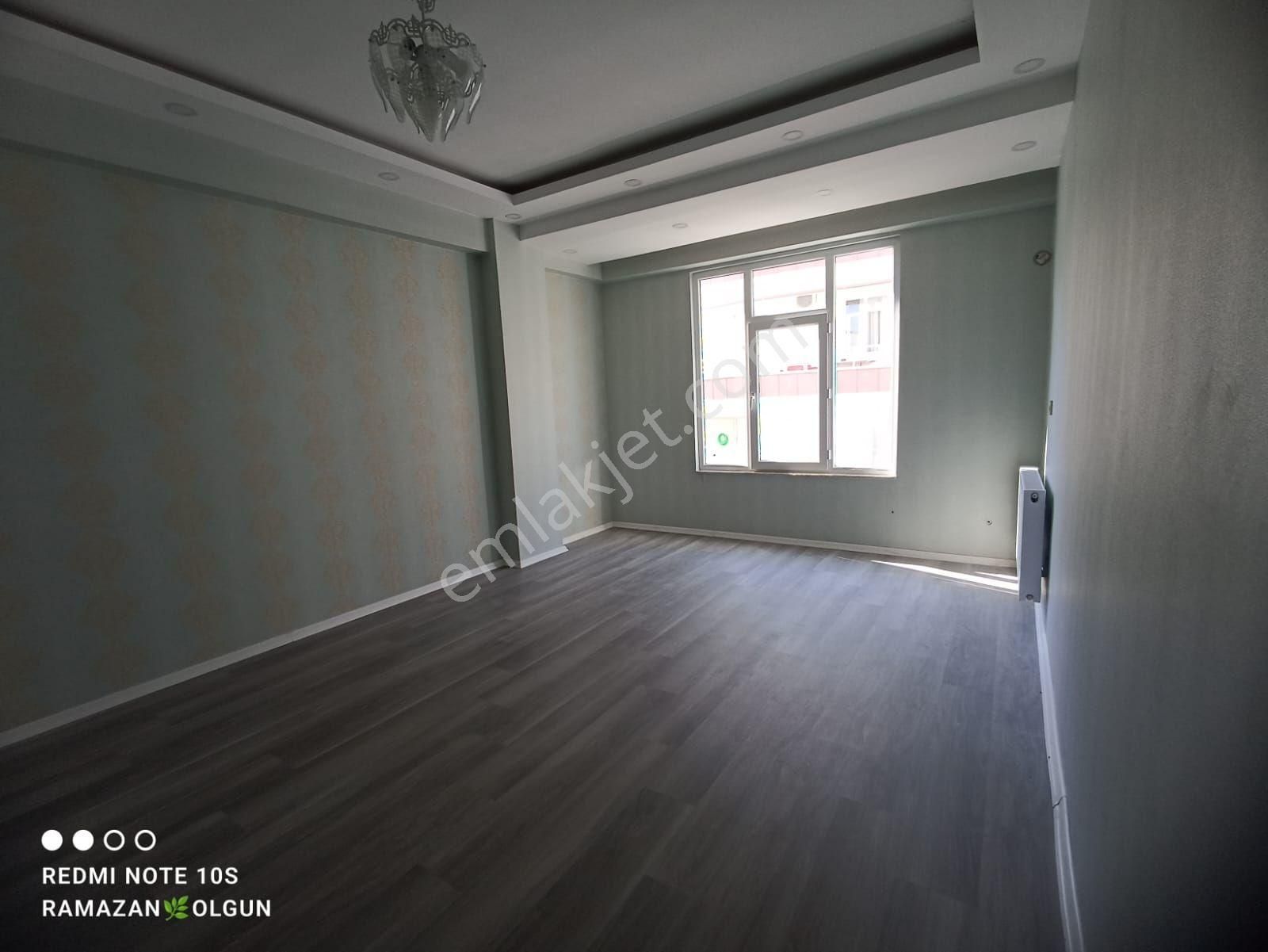 Cadde Seyrandan Satılık 2+1 - Görsel 17