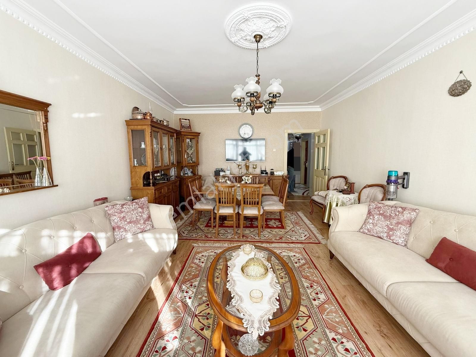 Ufuk Özdemir'den Dutluk Metro Yanı 3+1 Kat'ta Satılık Daire - Görsel 7