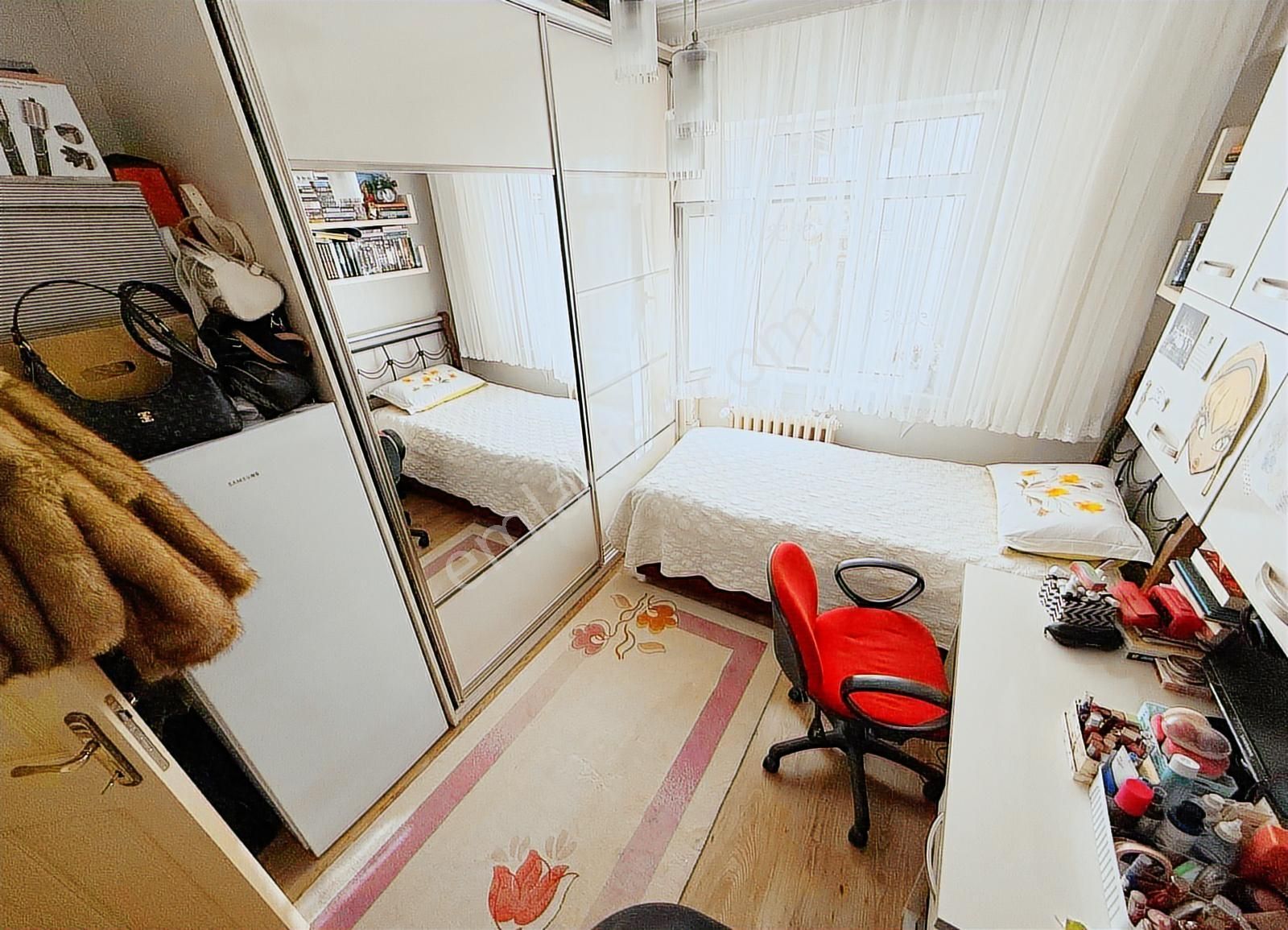 Ufuk Özdemir'den Dutluk Metro Yanı 3+1 Kat'ta Satılık Daire - Görsel 25