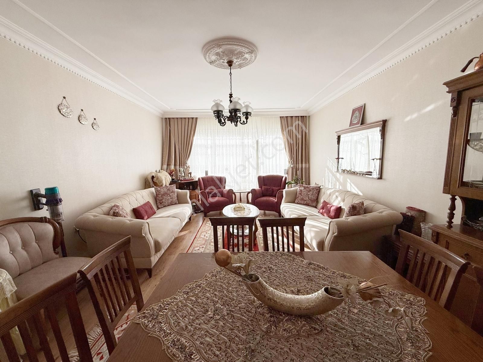 Ufuk Özdemir'den Dutluk Metro Yanı 3+1 Kat'ta Satılık Daire - Görsel 9