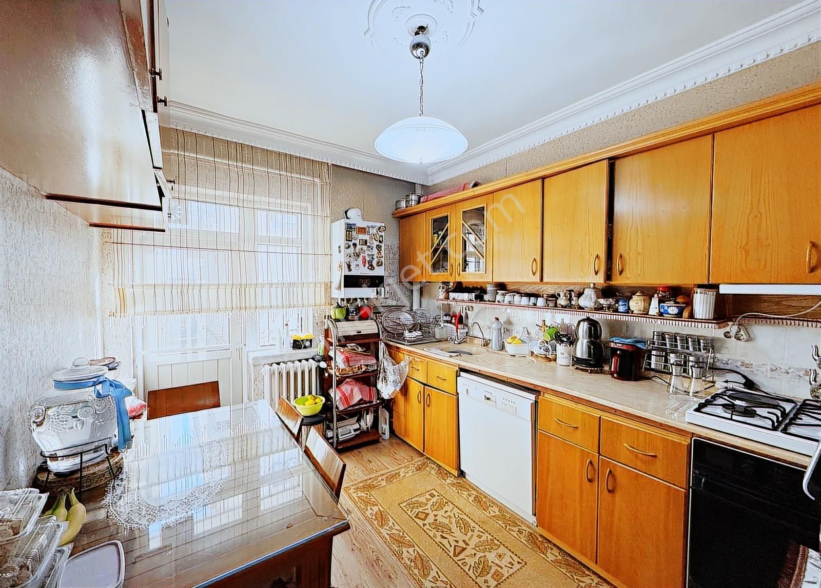 Ufuk Özdemir'den Dutluk Metro Yanı 3+1 Kat'ta Satılık Daire - Görsel 2