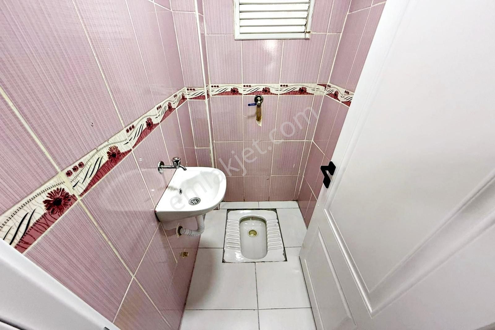 Ufuk Özdemir'den Gülbaba Cad. Full Yapılı 3+1 Masrafsız Daire - Görsel 20