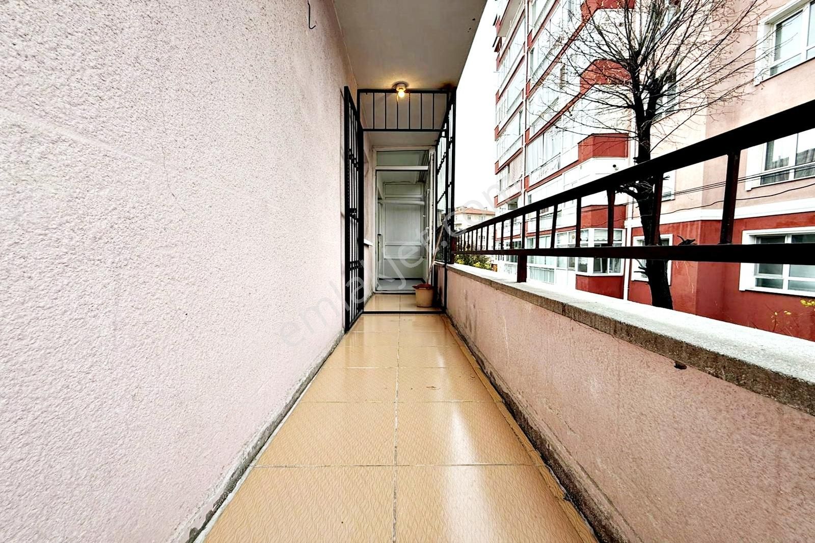 Ufuk Özdemir'den Gülbaba Cad. Full Yapılı 3+1 Masrafsız Daire - Görsel 33