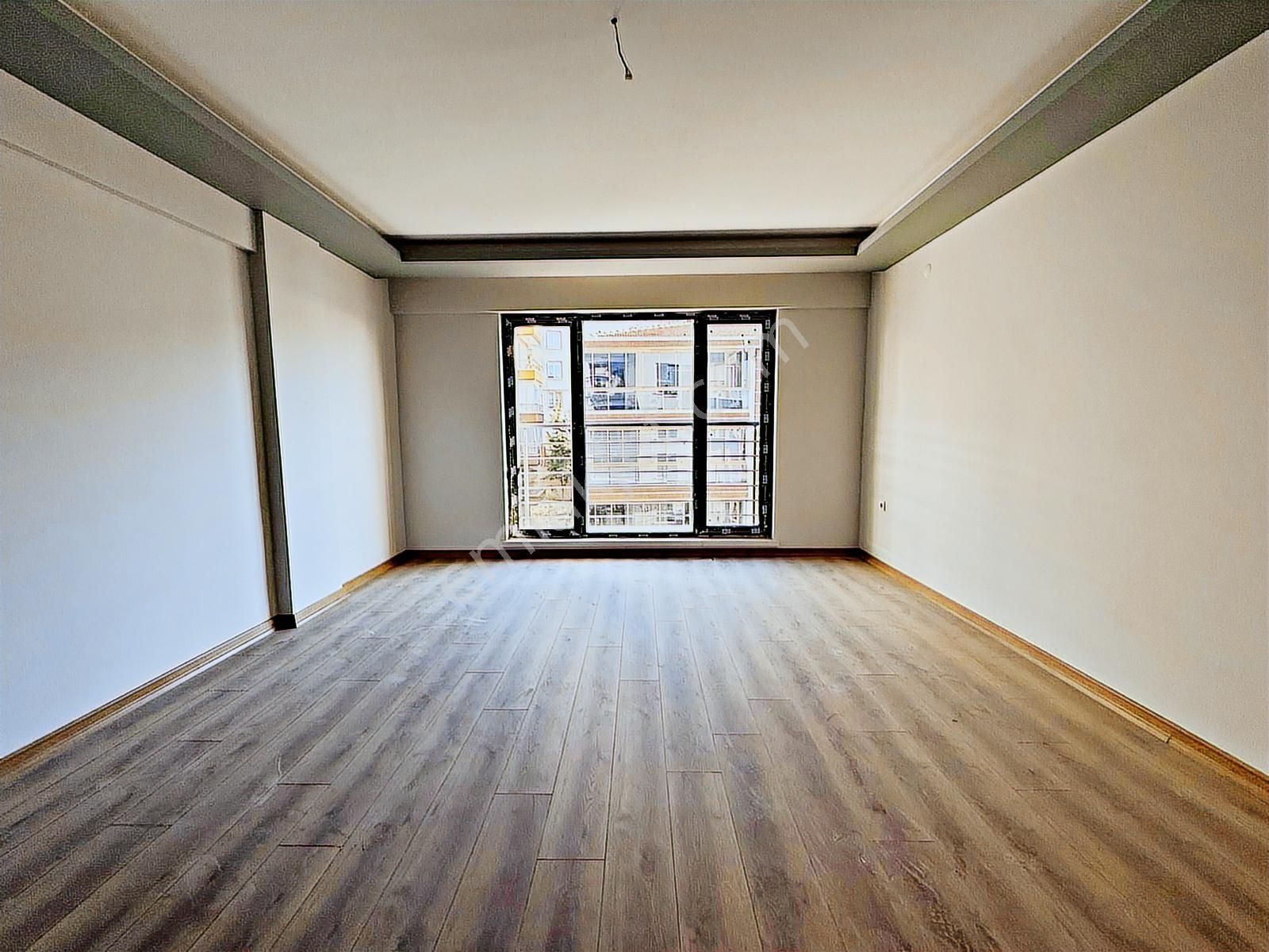 Ufuk Özdemir'den Ovacık'da 540 Cad. Üzeri Sıfır 3+1 Daire - Görsel 31