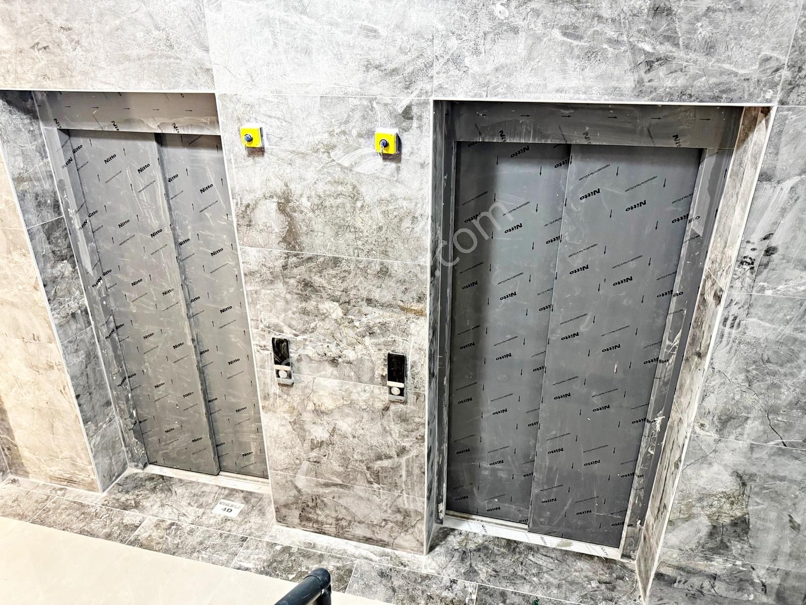 Ufuk Özdemir'den Ovacık'da 540 Cad. Üzeri Sıfır 3+1 Daire - Görsel 16