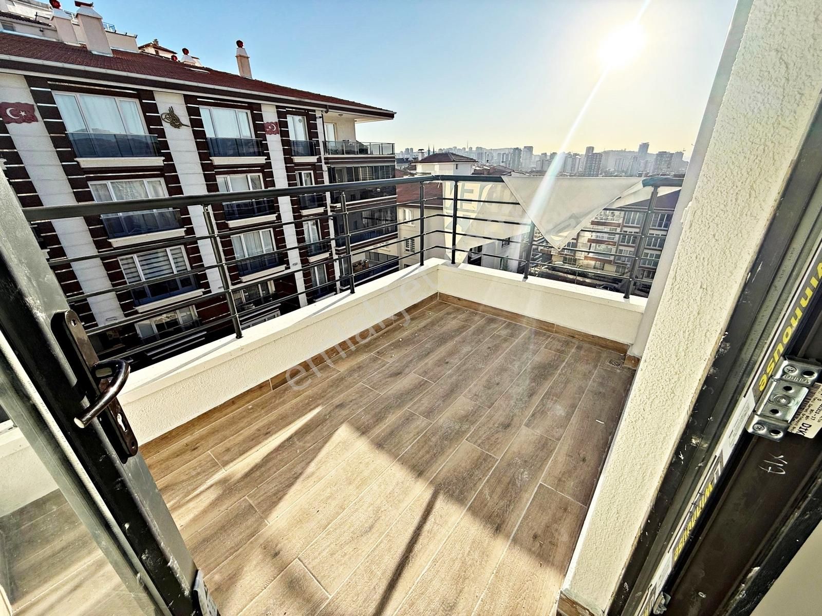 Ufuk Özdemir'den Ovacık'da 540 Cad. Üzeri Sıfır 3+1 Daire - Görsel 6