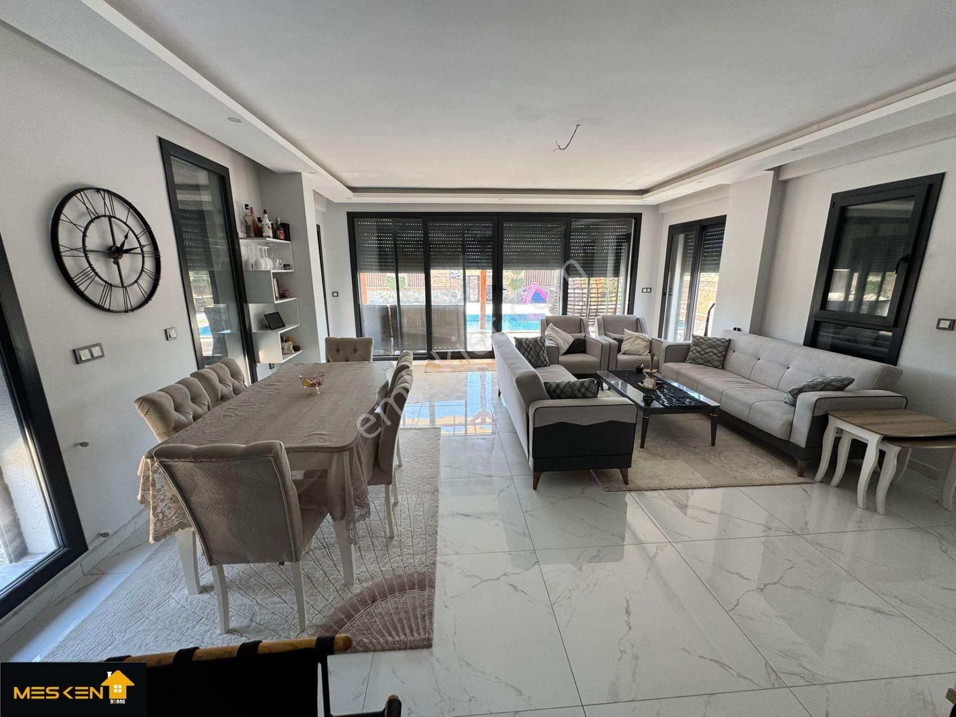 Didim Mavişehir'de Denize 150 Metre Lüks Tam Müstakil Villa - Görsel 32