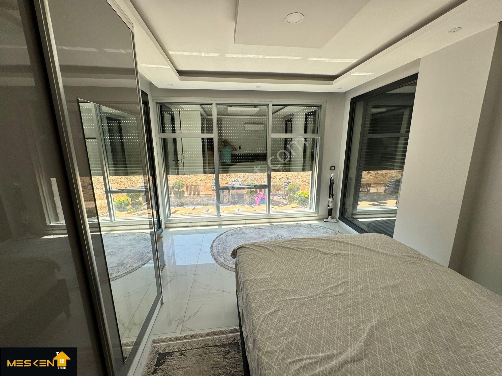 Didim Mavişehir'de Denize 150 Metre Lüks Tam Müstakil Villa - Görsel 9
