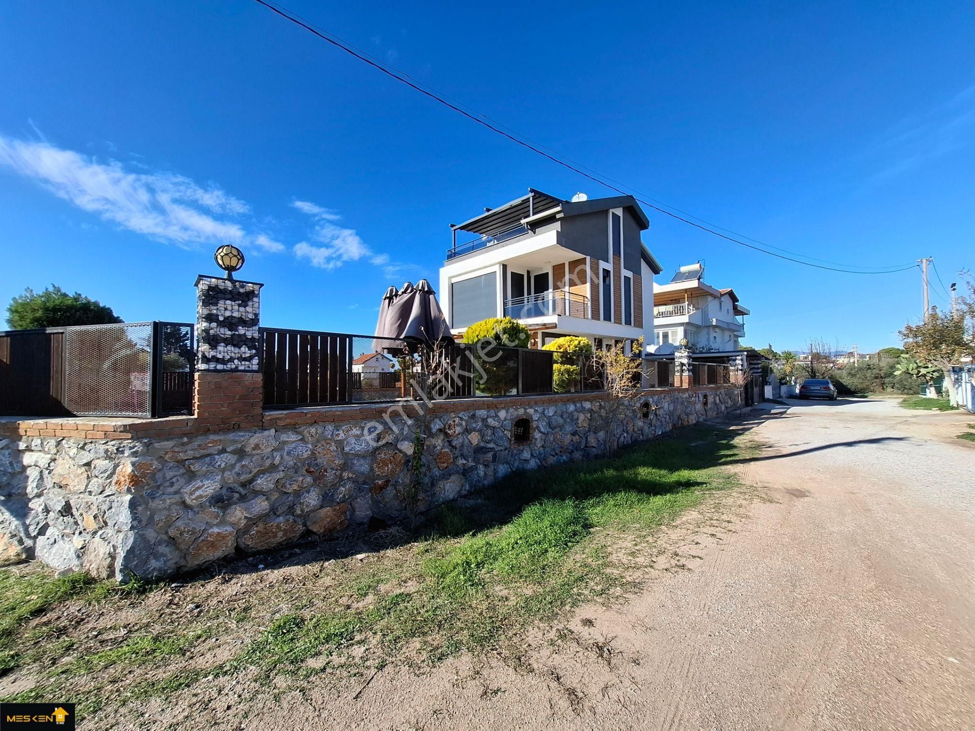 Didim Mavişehir'de Denize 150 Metre Lüks Tam Müstakil Villa - Görsel 2