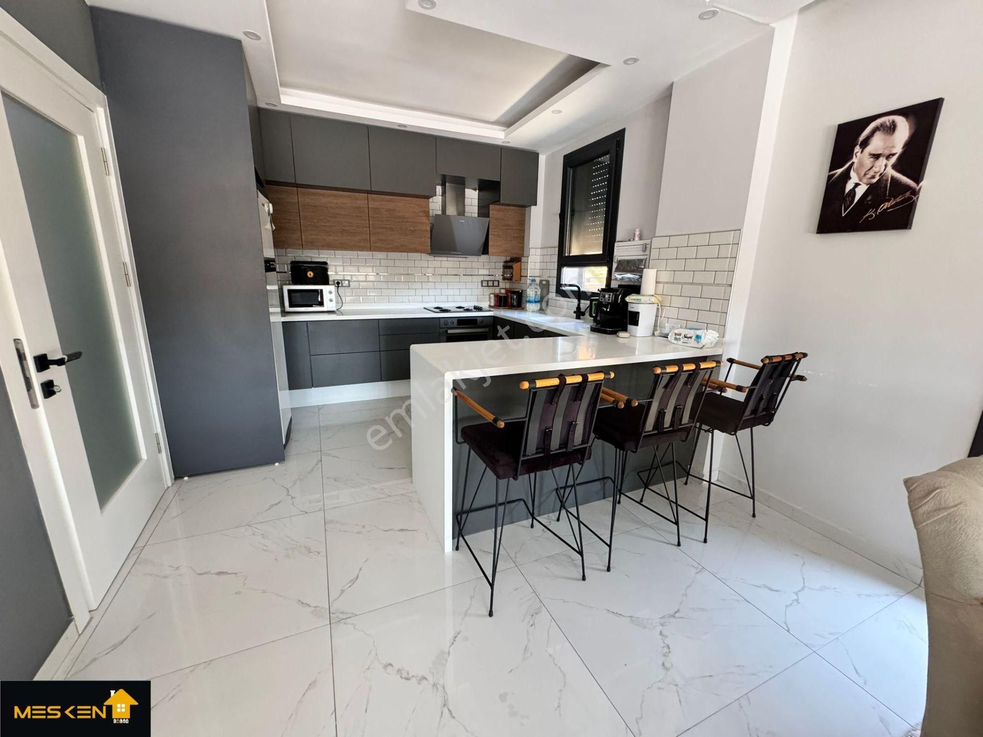 Didim Mavişehir'de Denize 150 Metre Lüks Tam Müstakil Villa - Görsel 24