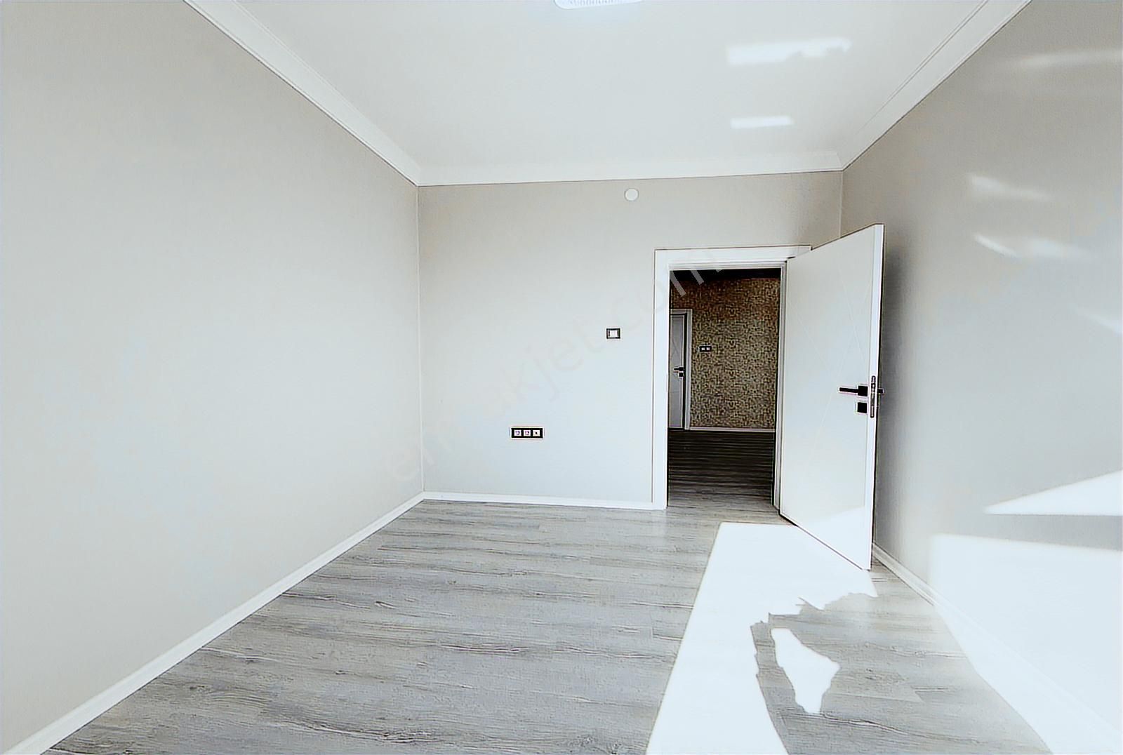 Ufuk Özdemir'den Tepebaşın'da Lüx Yapılı Ankara Manzaralı 3+1 - Görsel 2