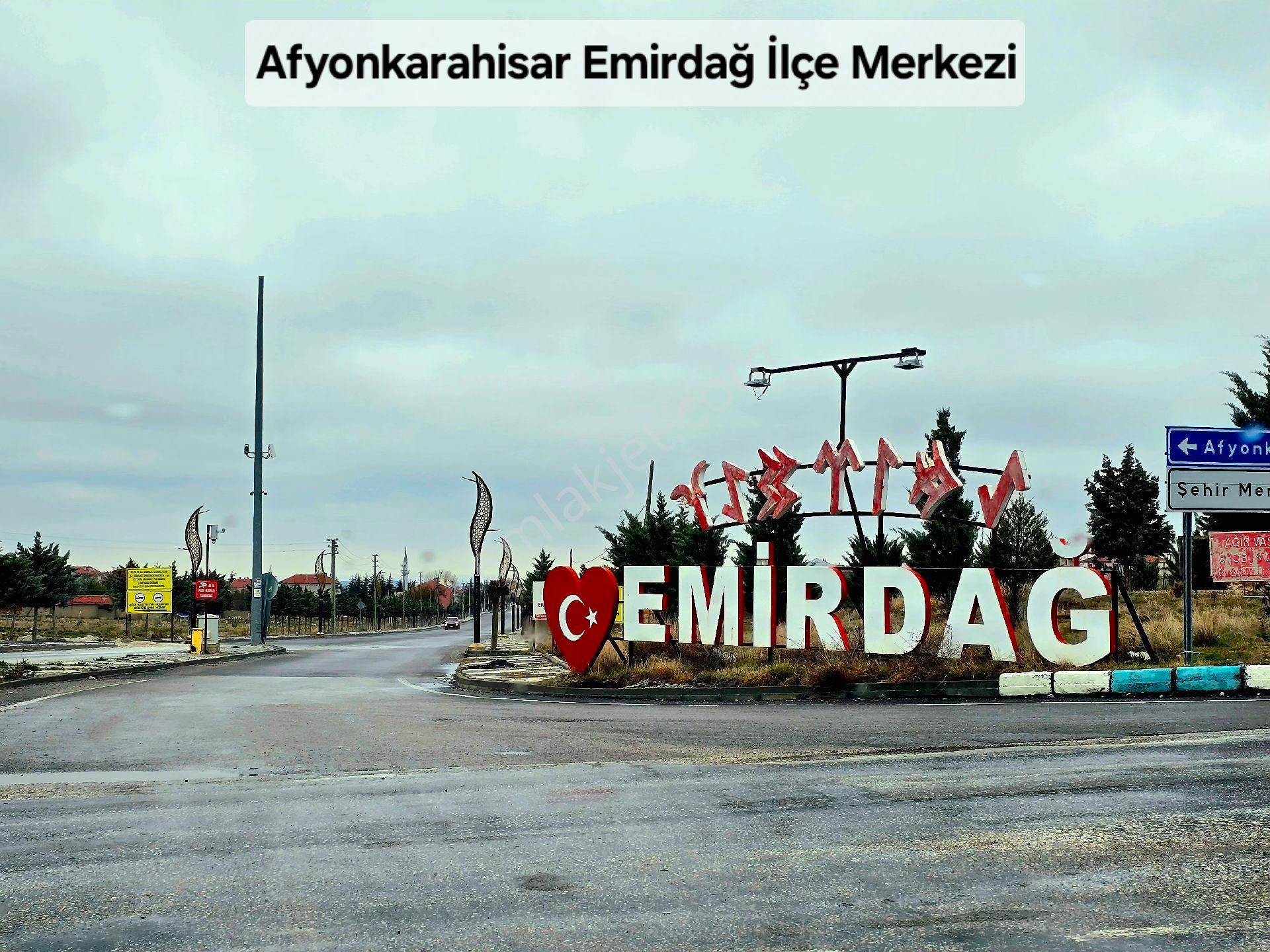 Afyonkarahisar Emirdağ Leylekli'de 6.625 M2 Köyiçi Çift Yollu Çok Güzel Tarla. Açıklamayı Okuyunuz. - Görsel 12