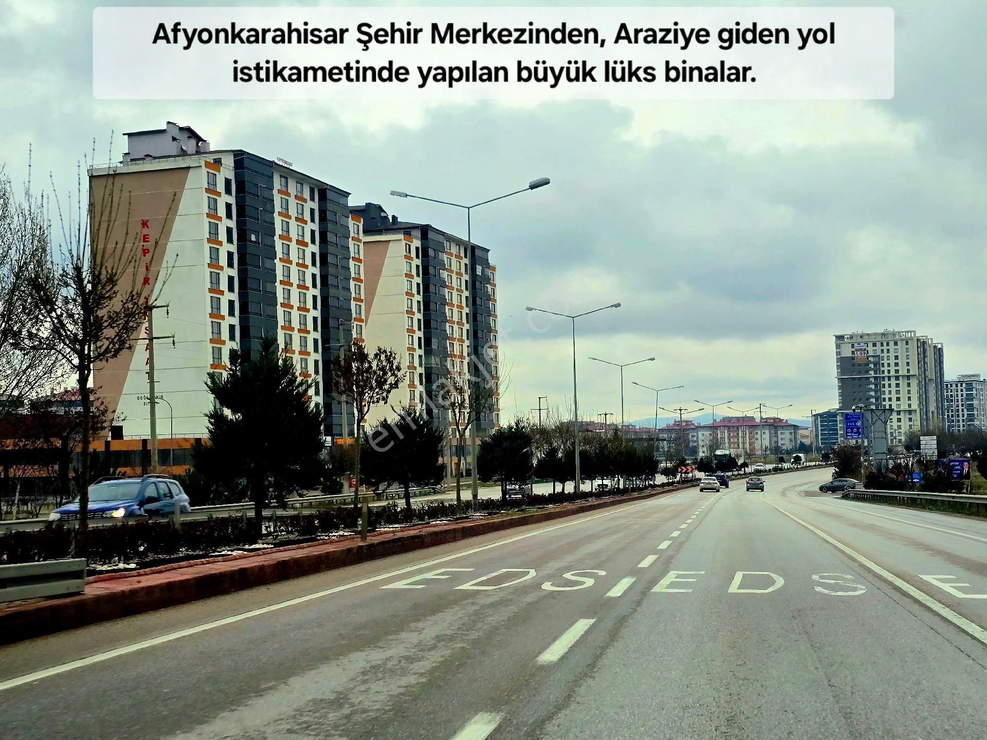 Afyonkarahisar Emirdağ Leylekli'de 6.625 M2 Köyiçi Çift Yollu Çok Güzel Tarla. Açıklamayı Okuyunuz. - Görsel 6