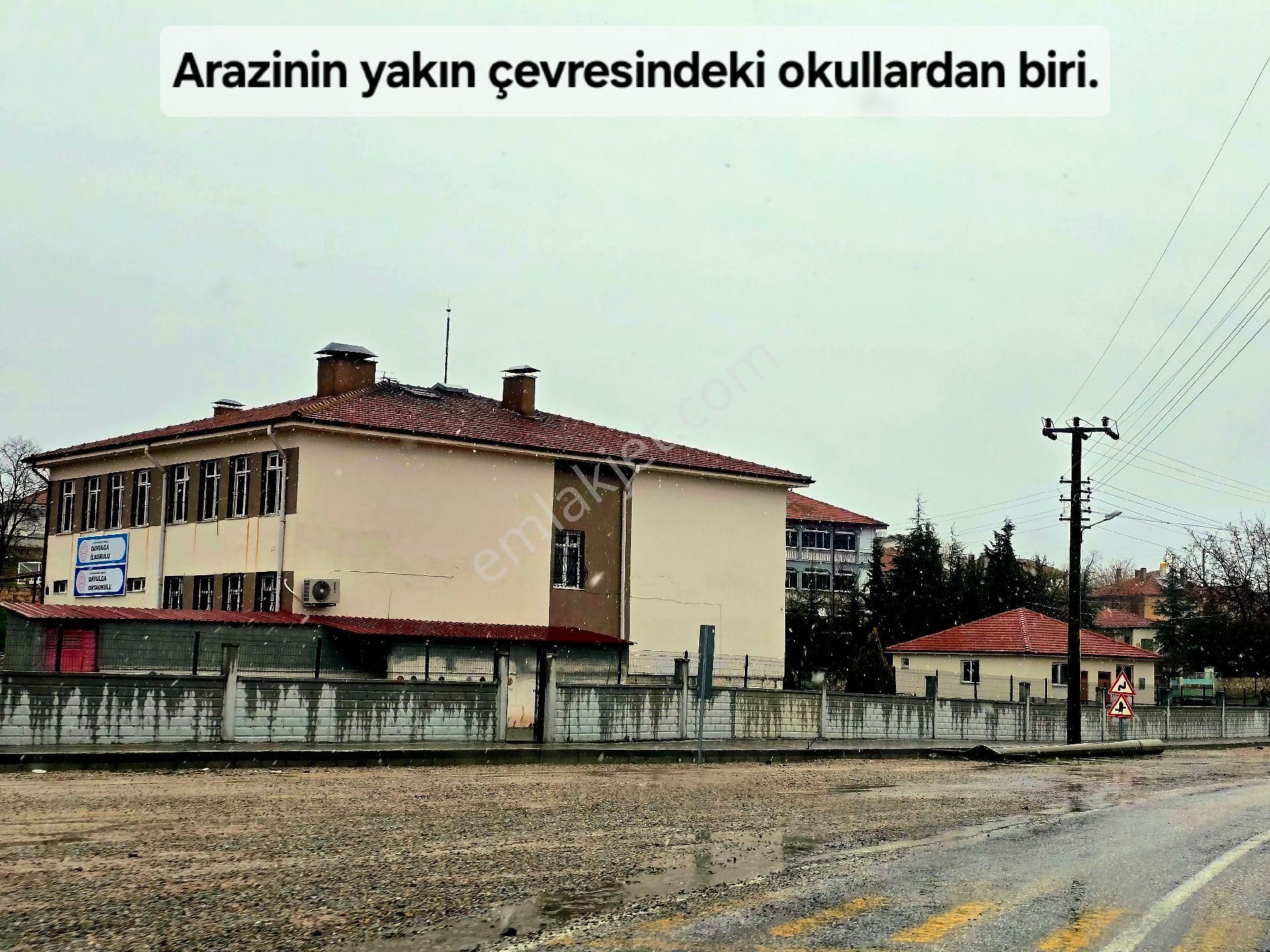 Afyonkarahisar Emirdağ Leylekli'de 6.625 M2 Köyiçi Çift Yollu Çok Güzel Tarla. Açıklamayı Okuyunuz. - Görsel 20