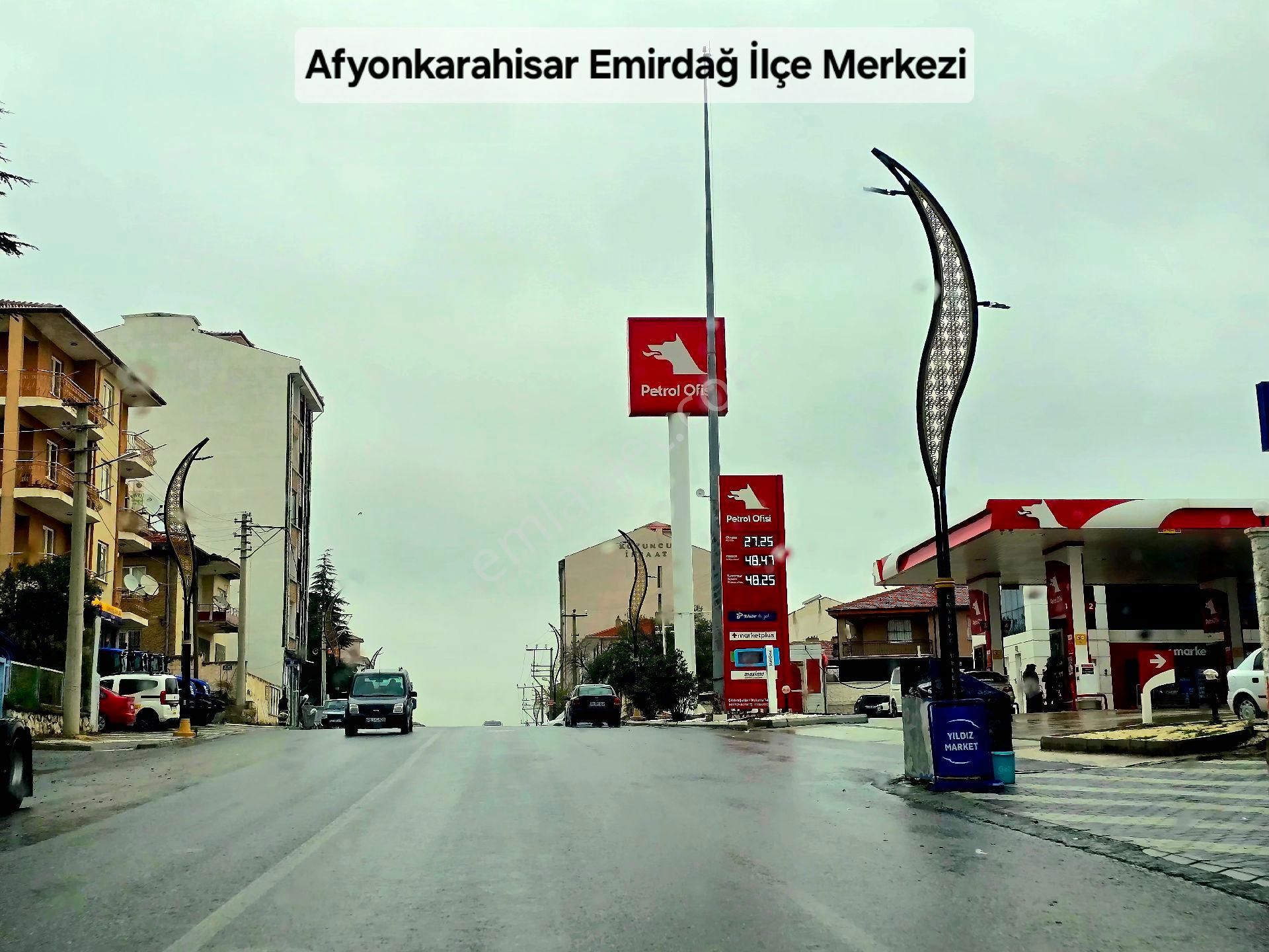 Afyonkarahisar Emirdağ Leylekli'de 6.625 M2 Köyiçi Çift Yollu Çok Güzel Tarla. Açıklamayı Okuyunuz. - Görsel 14