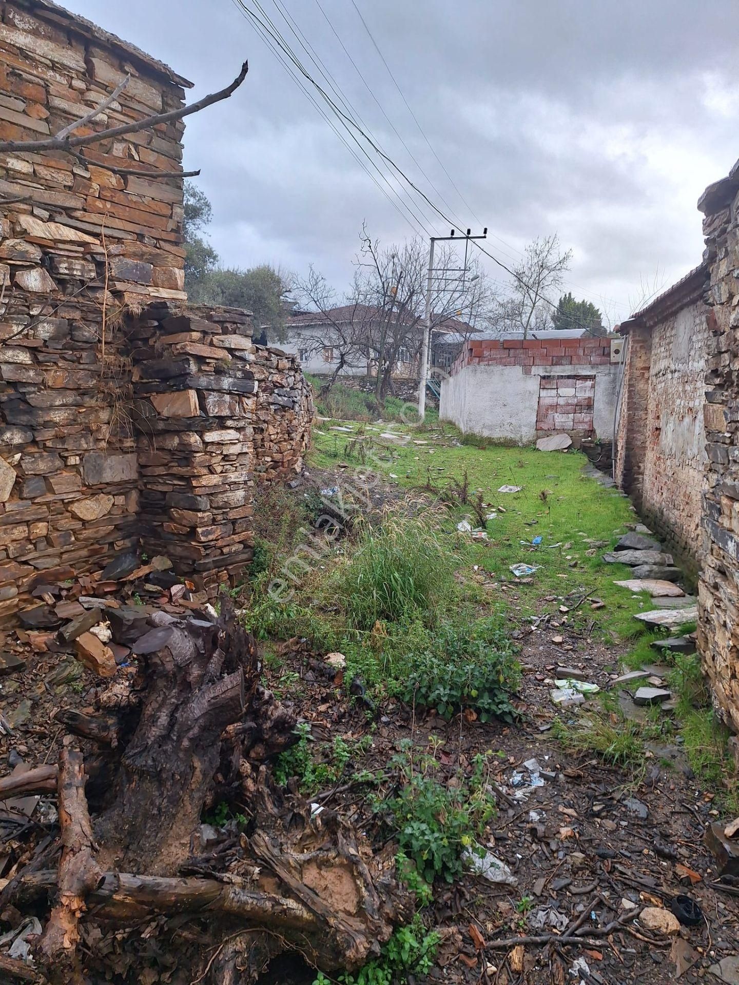 İzmir Torbalı Gold Emlaktan Satılık Köy Evi - Görsel 3