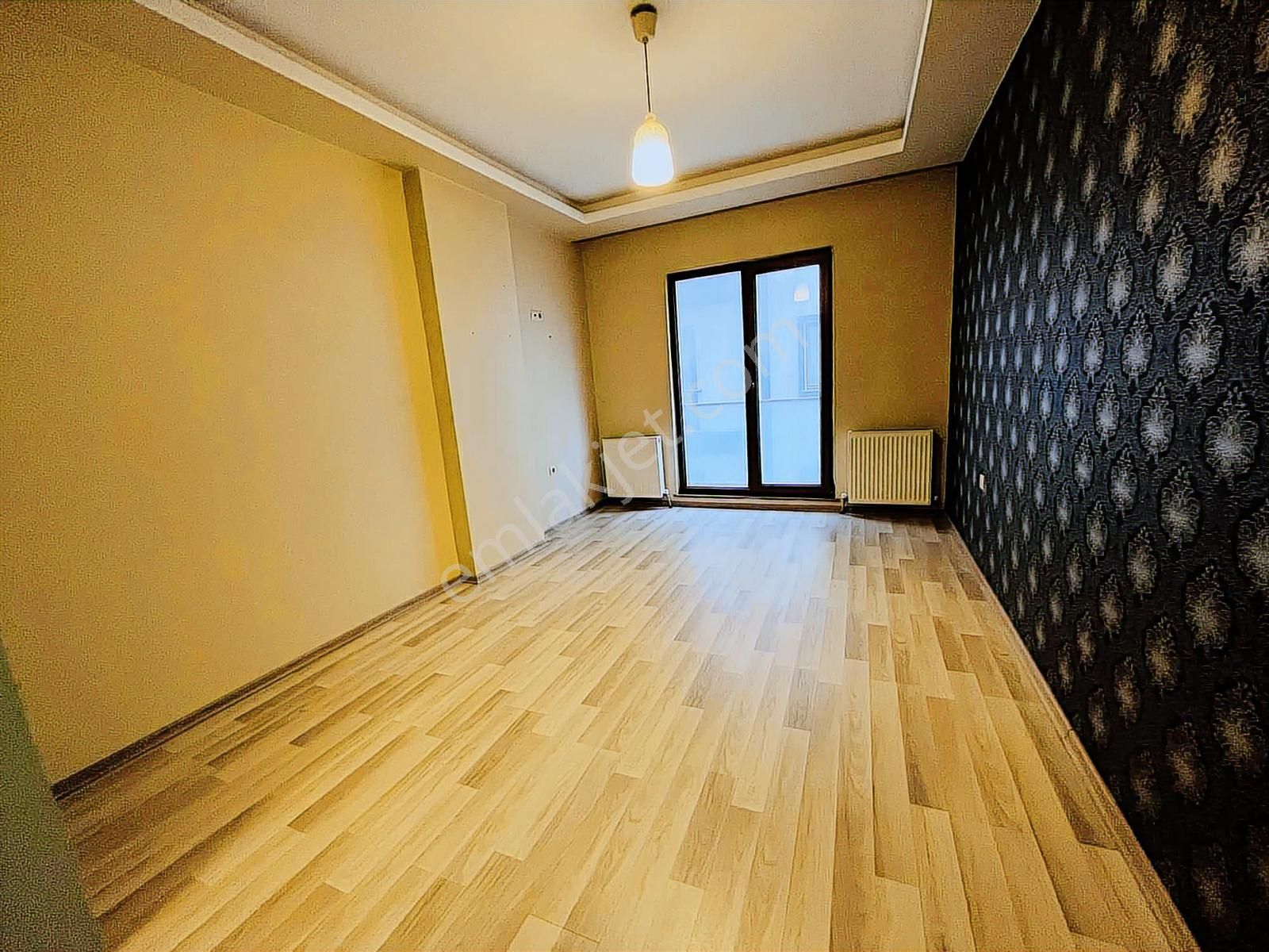 Tepe Yolu Üzerinde Bağcı Sitesi'nde Kiralık 3 + 1 Daire - Görsel 4