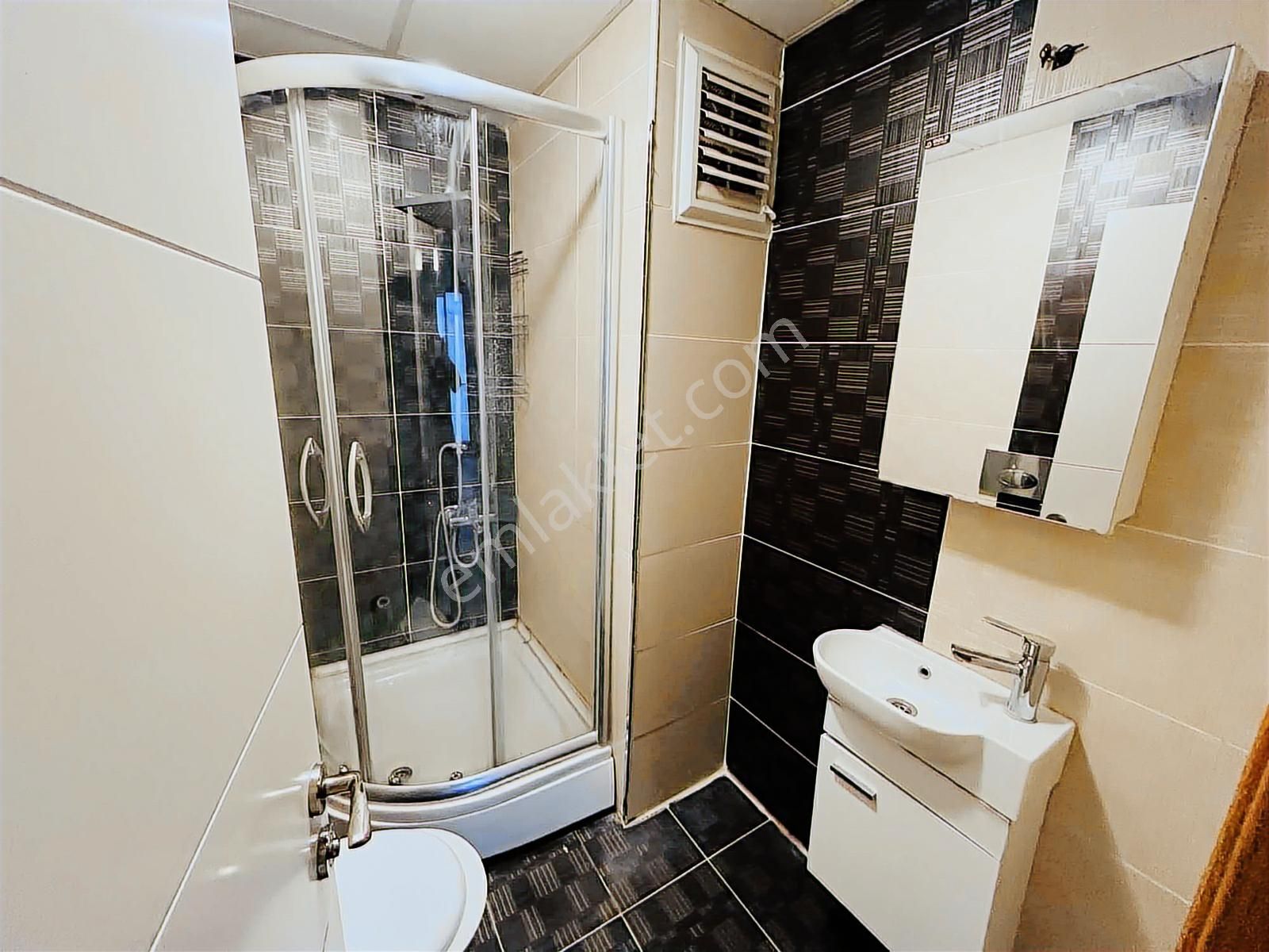 Tepe Yolu Üzerinde Bağcı Sitesi'nde Kiralık 3 + 1 Daire - Görsel 27