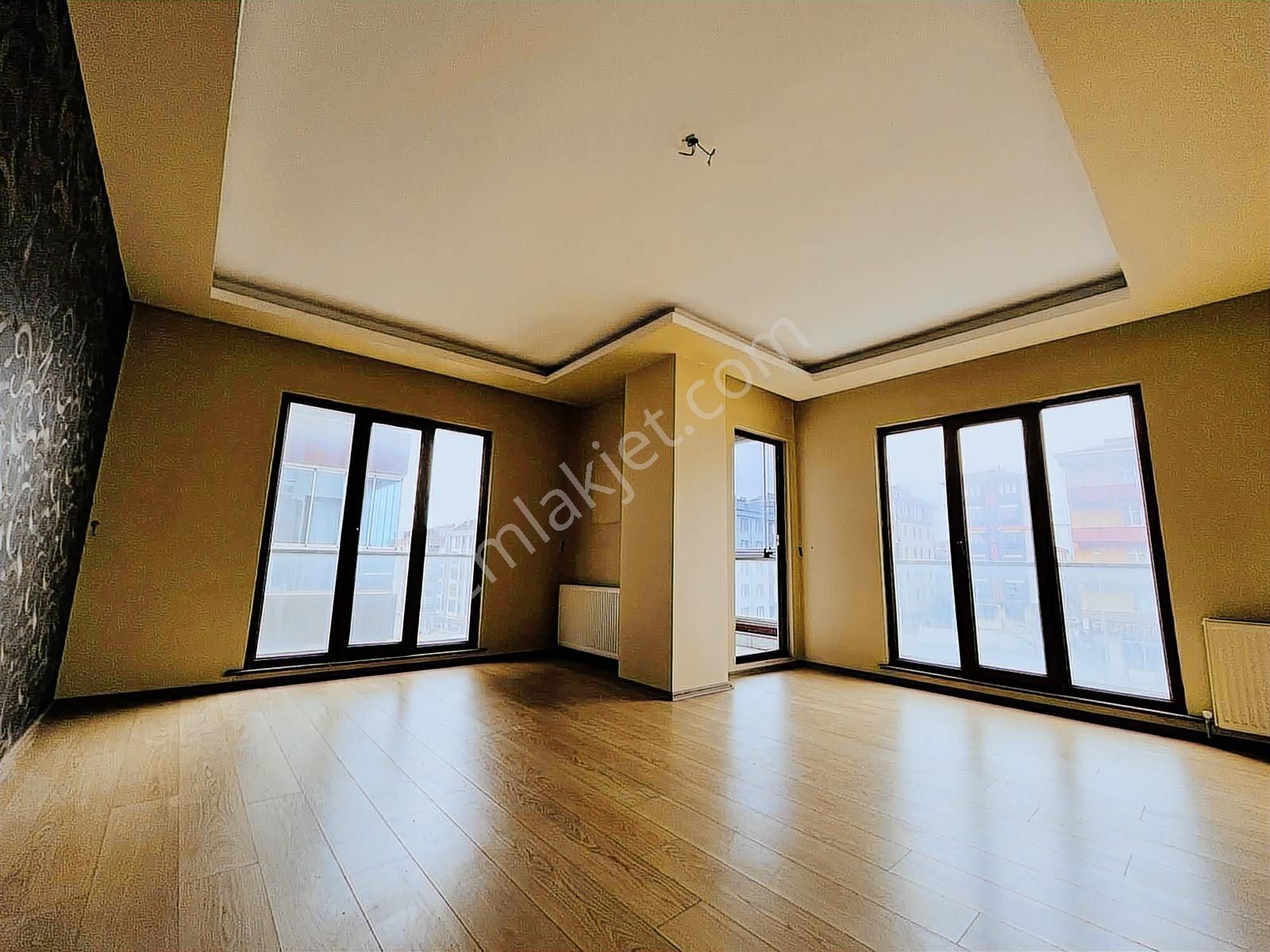 Tepe Yolu Üzerinde Bağcı Sitesi'nde Kiralık 3 + 1 Daire - Görsel 33