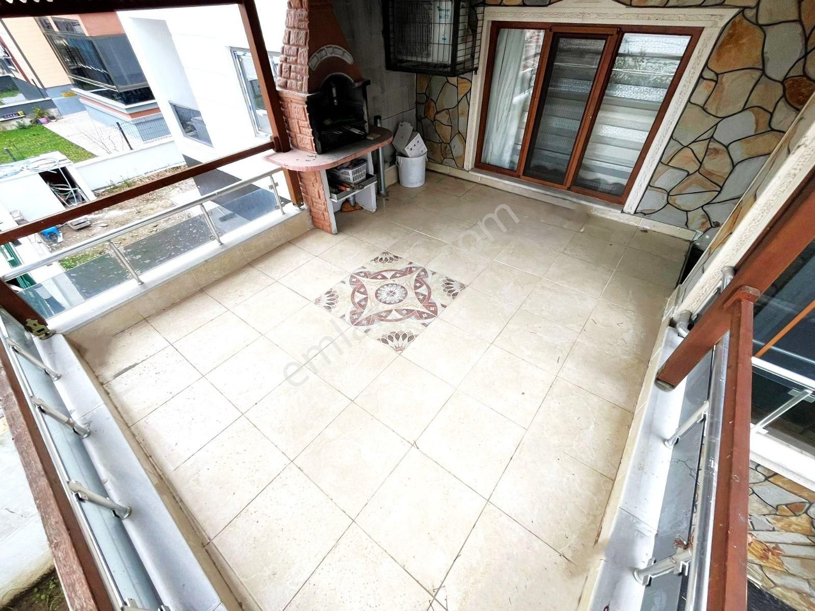 🌀gültaş Emlaktan Akçay’da Kaz Dağları Manzaralı, Doğa İle İç İçe Satılık 4+1 Villa